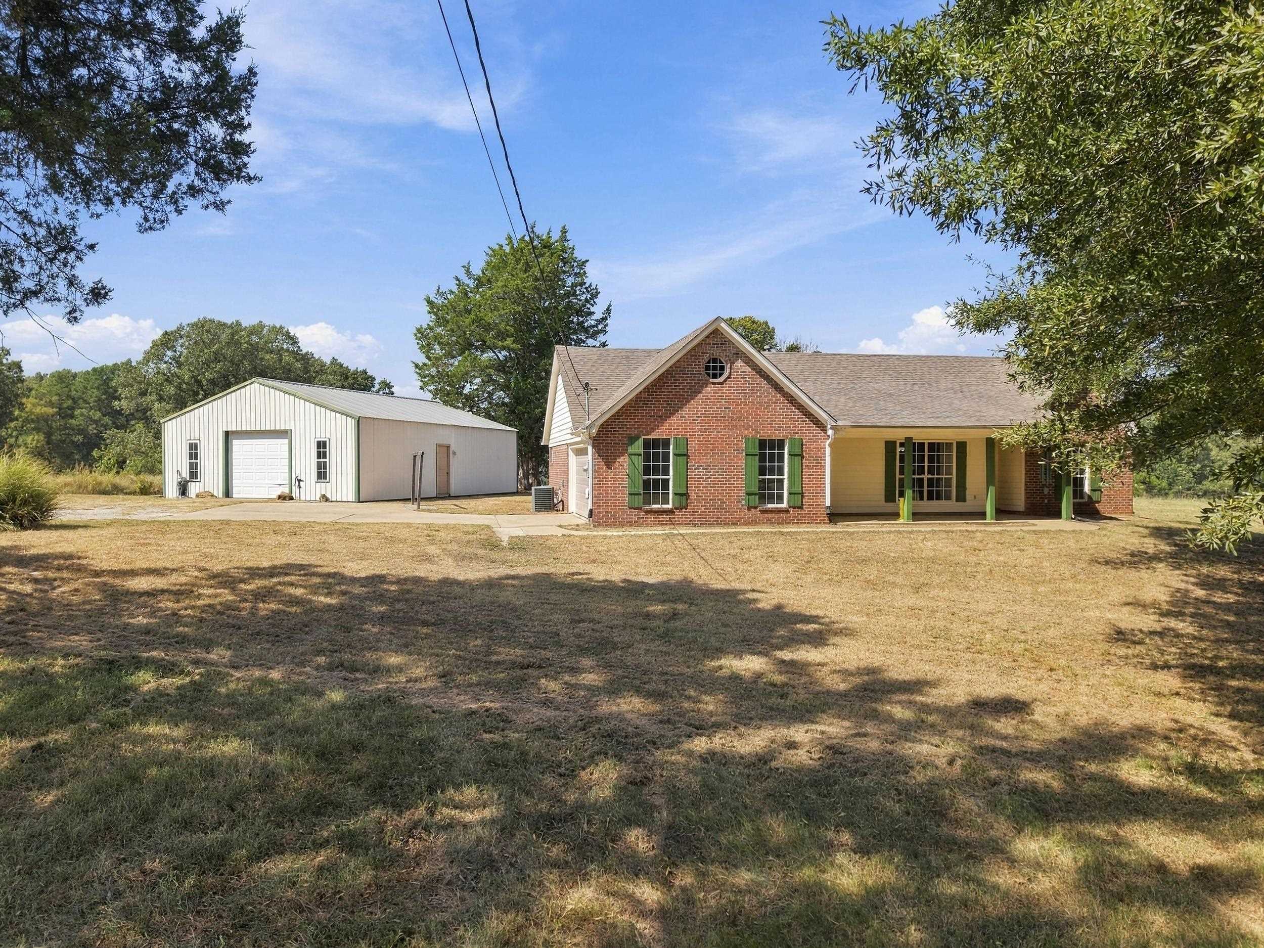 4470 Mebane Rd Property Photo 4