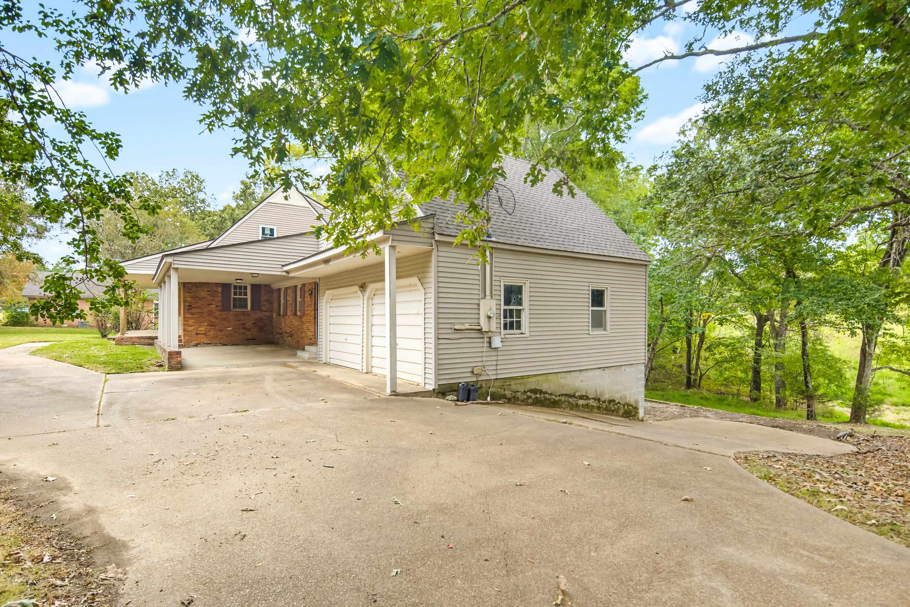 6235 Mckinstry Rd Property Photo 9