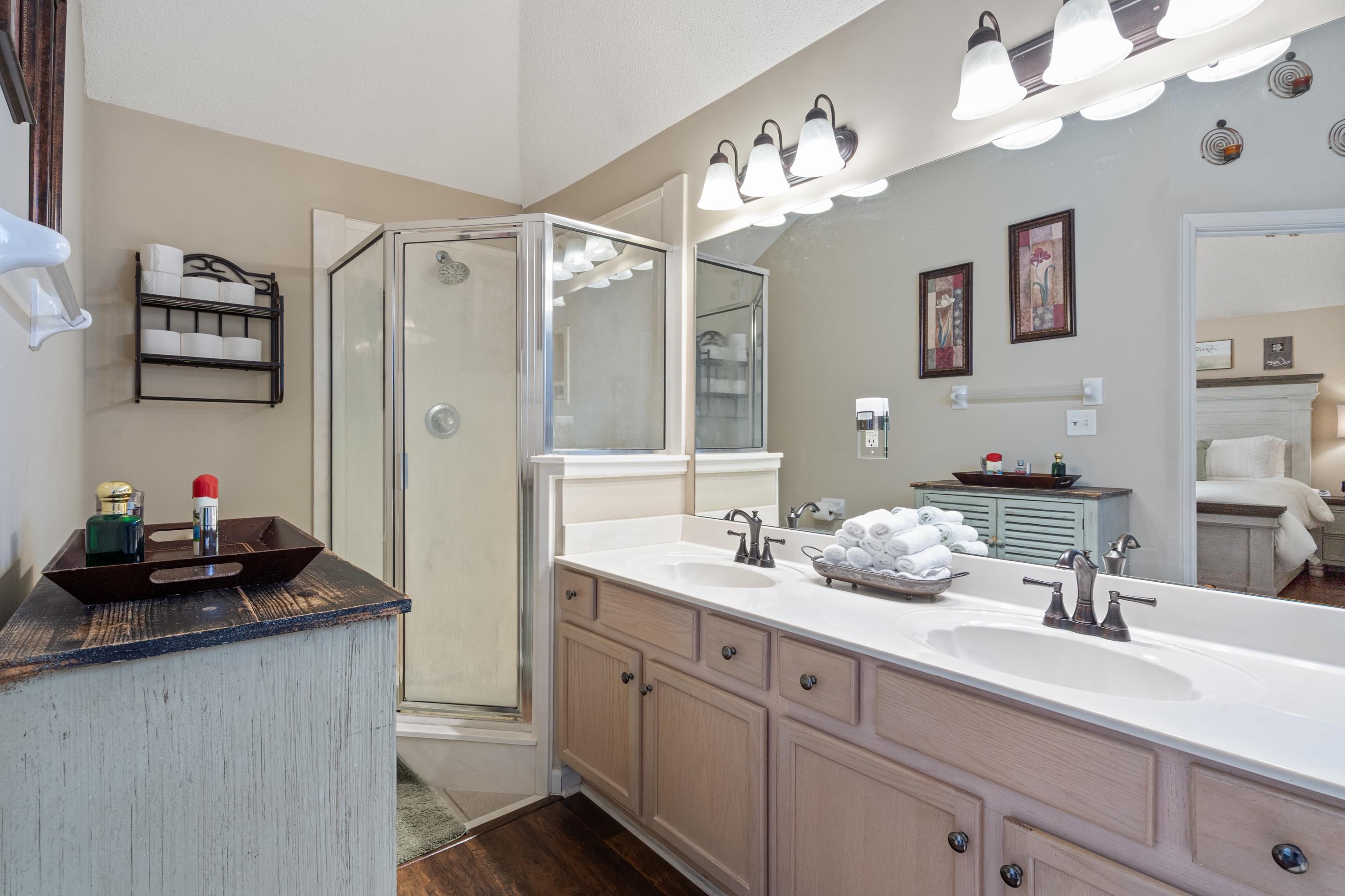 6854 Shorey Ln Property Photo 17