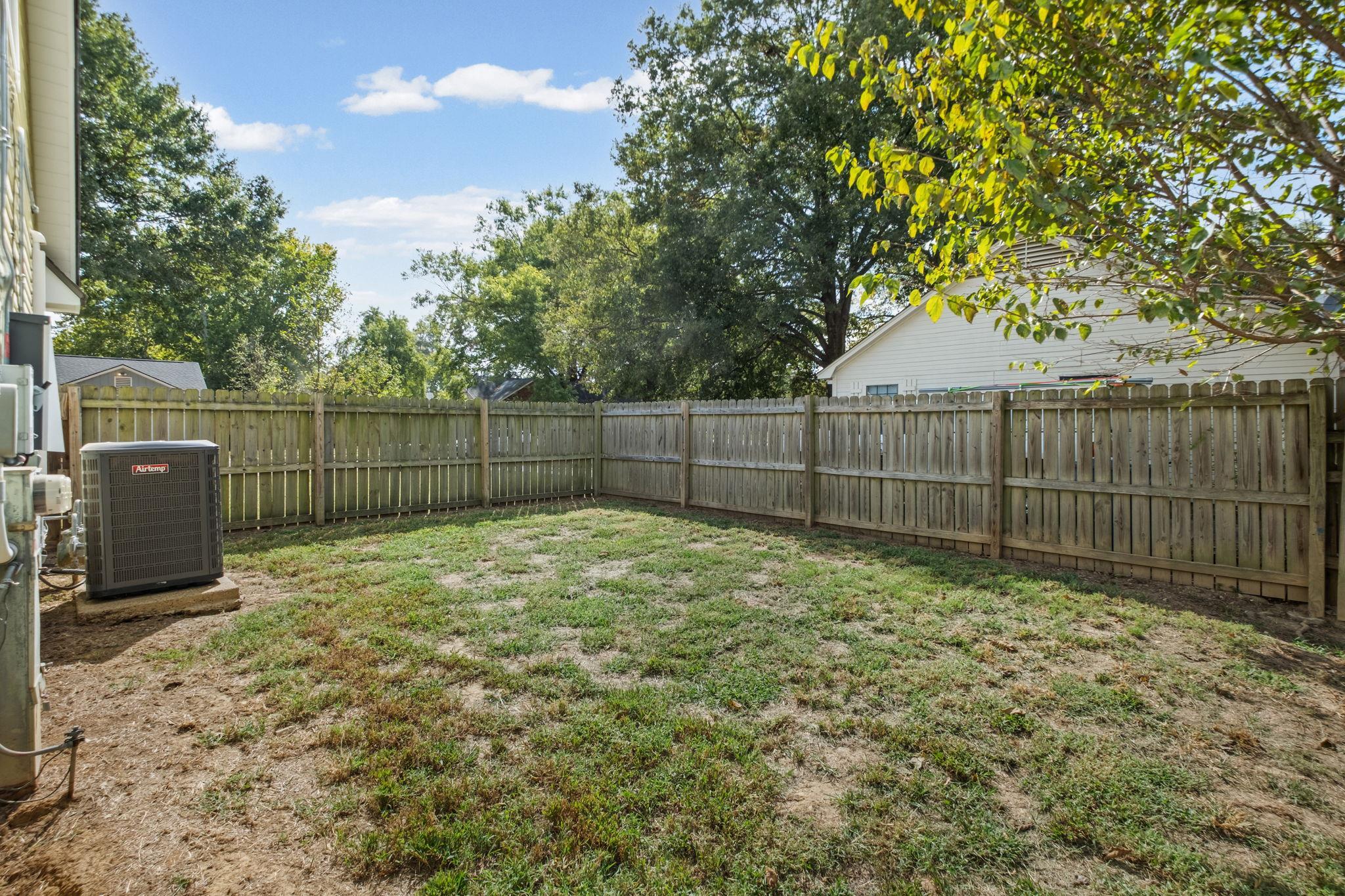 4476 Hunter Bay Dr Property Photo 31