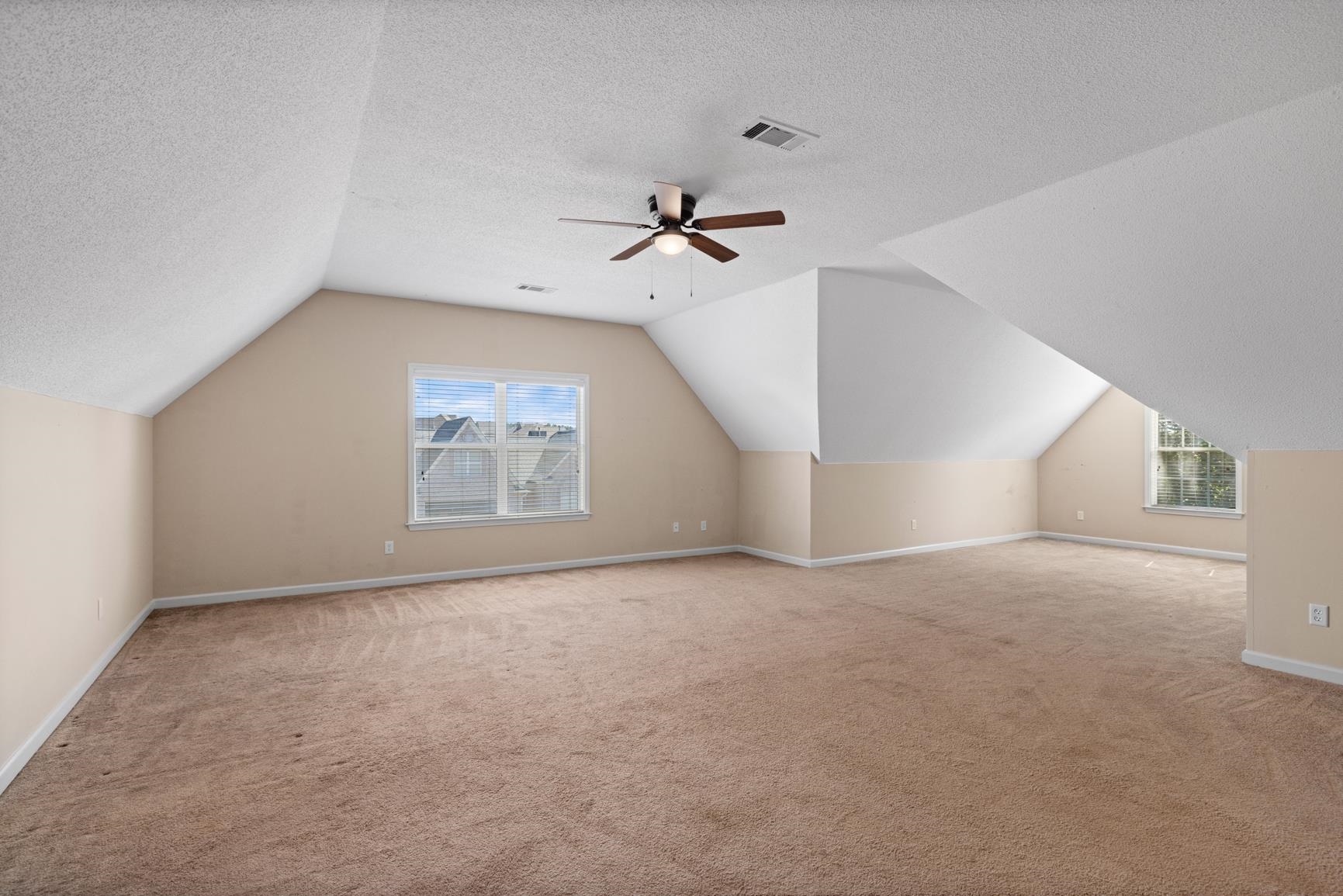 10 Misty Hill Cv Property Photo 30