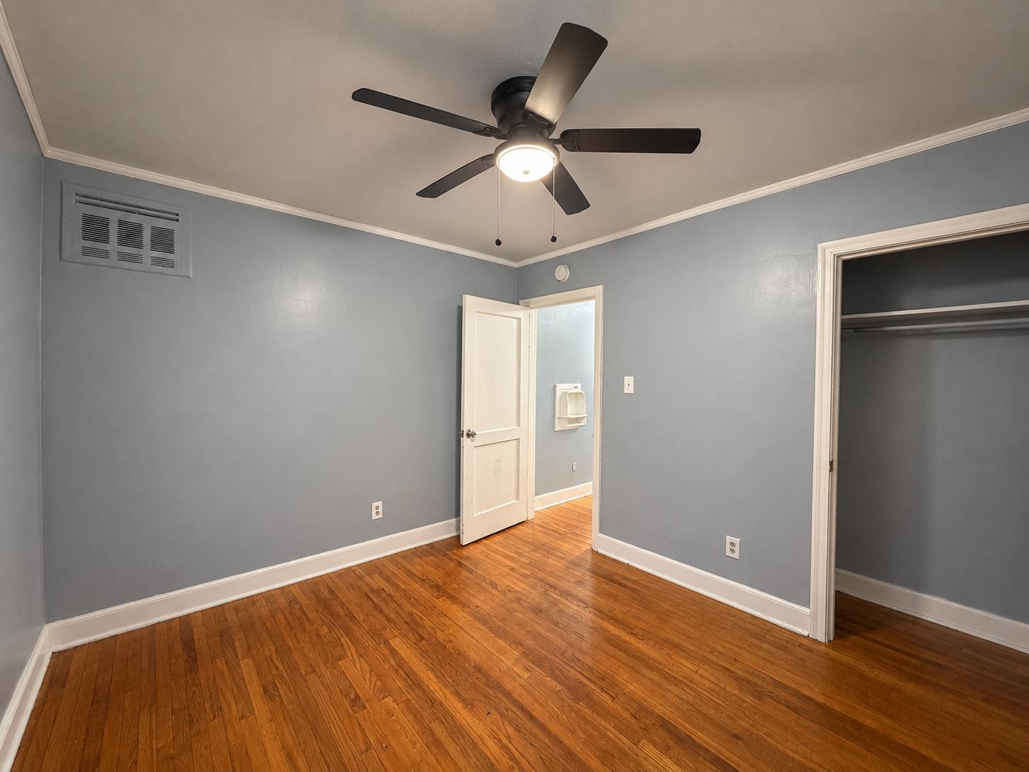 1047 W Shankman Cir Property Photo 15