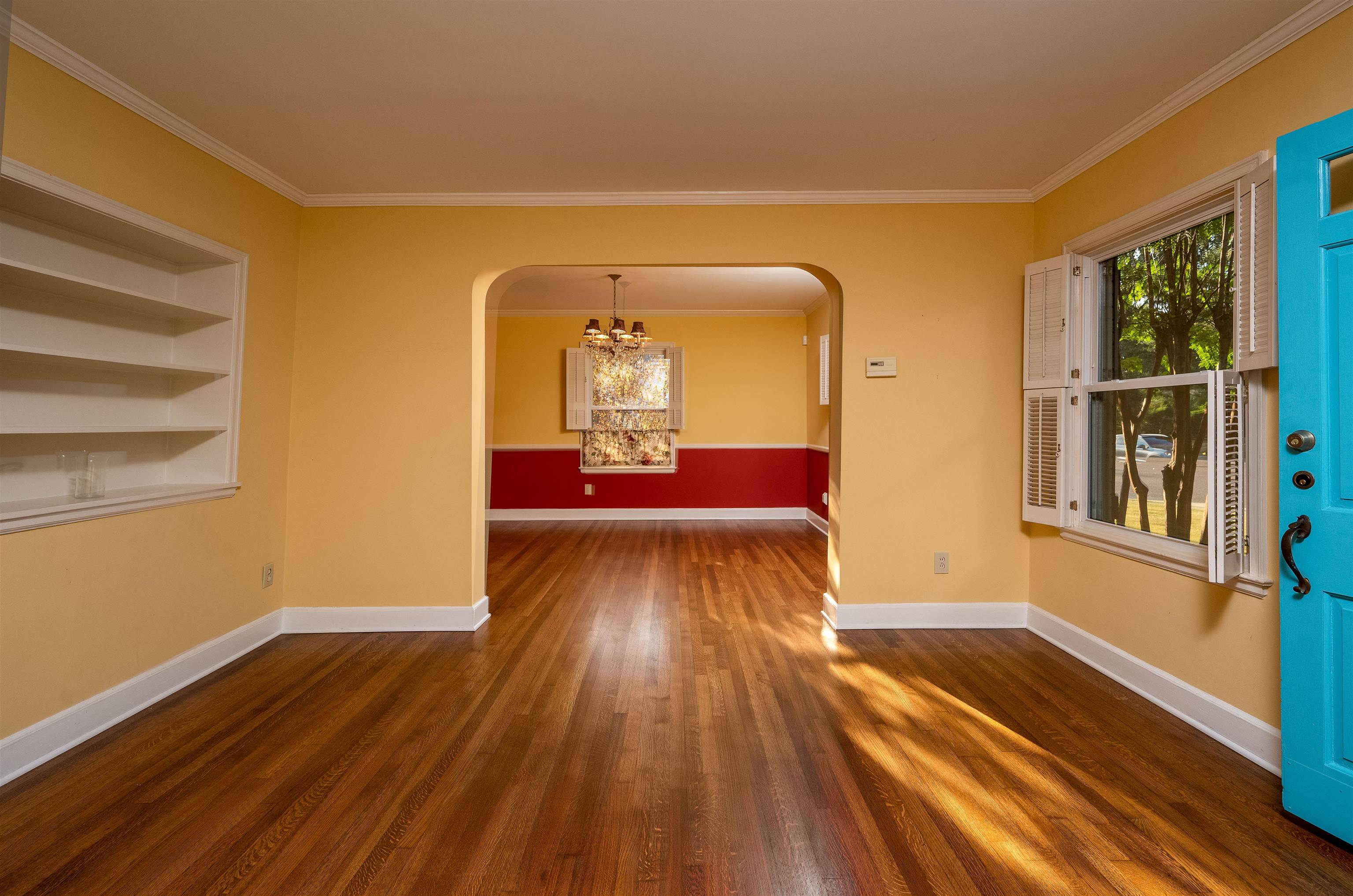 3365 Central Ave Property Photo 5