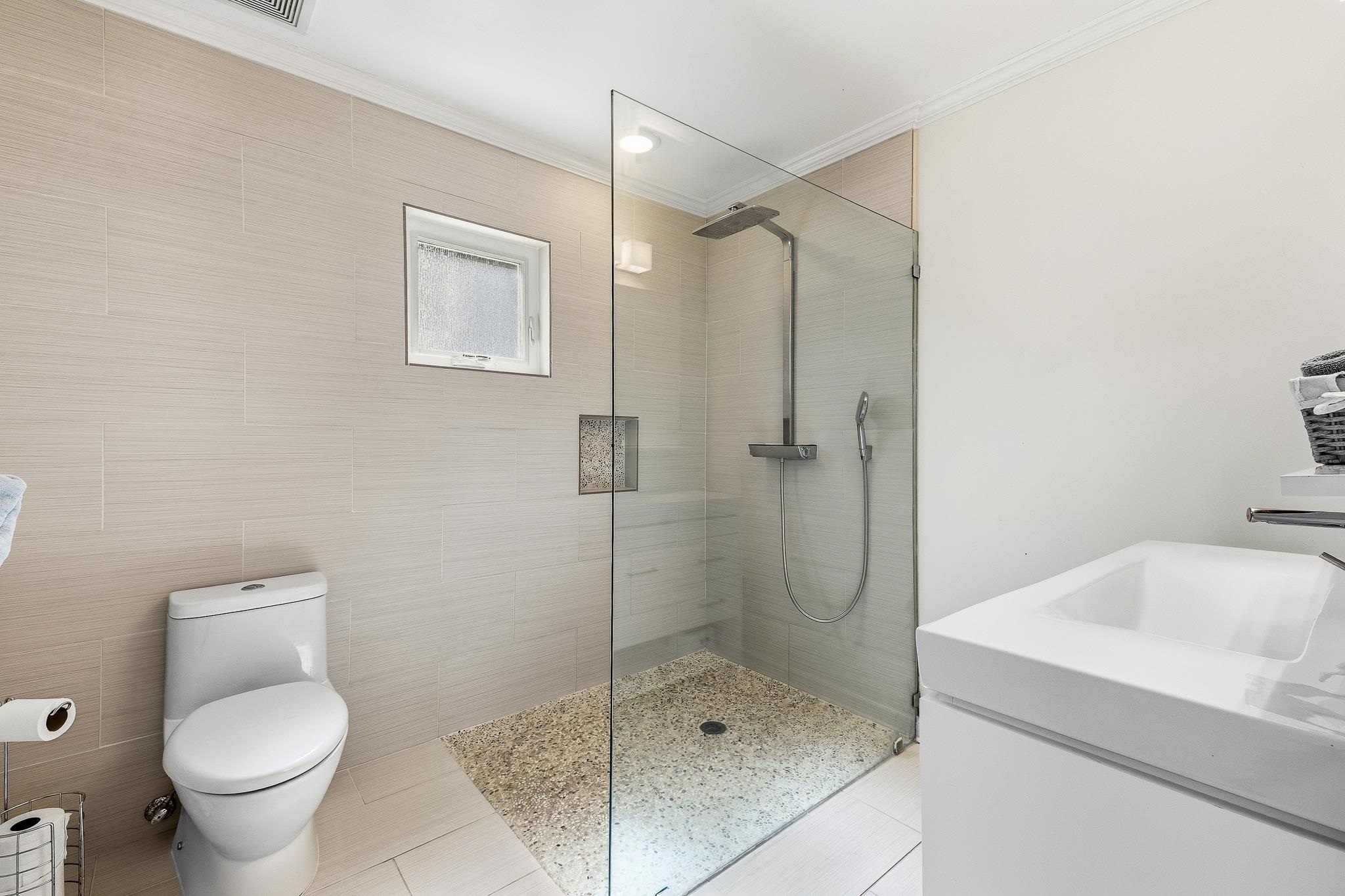 162 Harbor Isle Cir N Property Photo 25