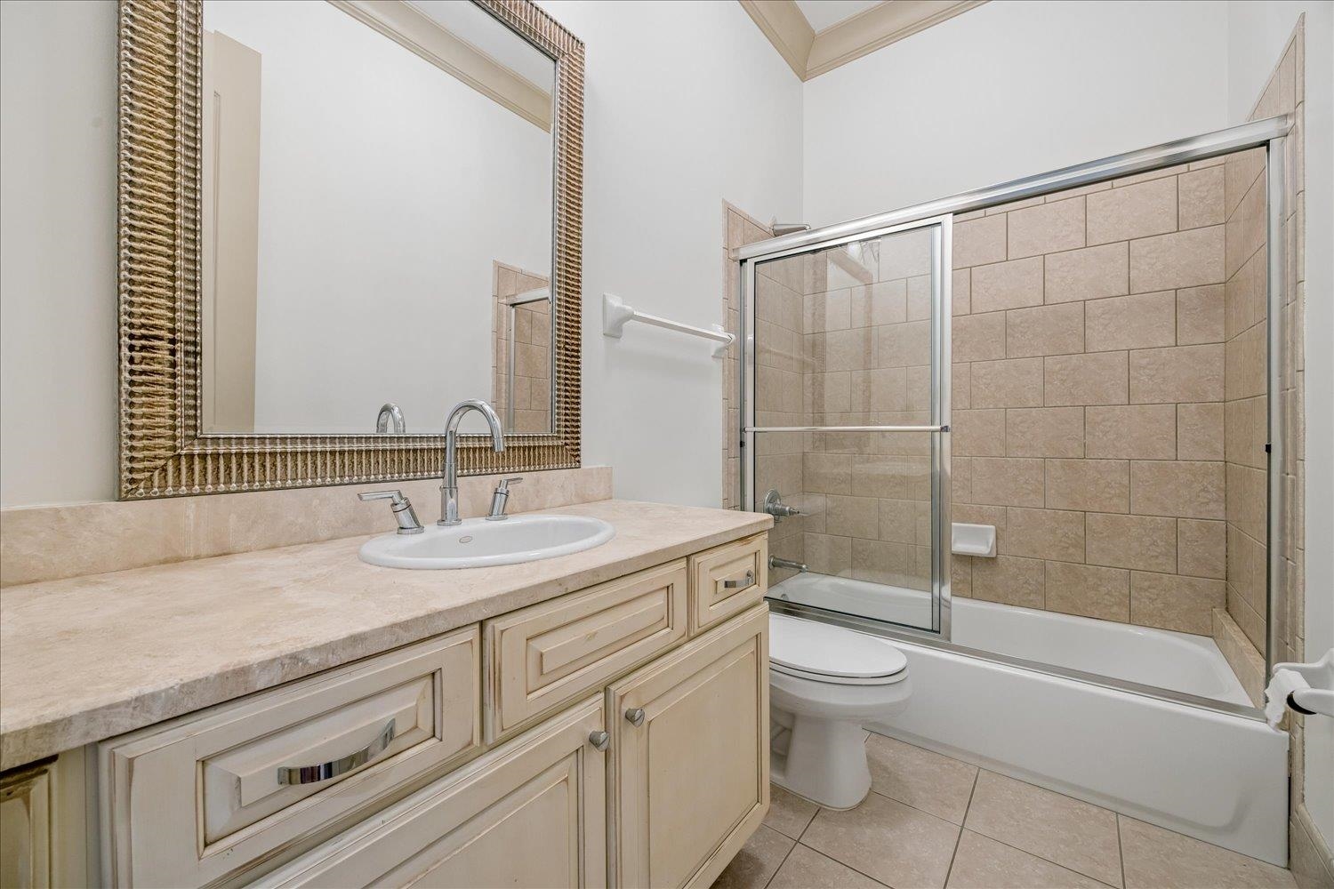 6326 Maison Privee Cv Property Photo 22
