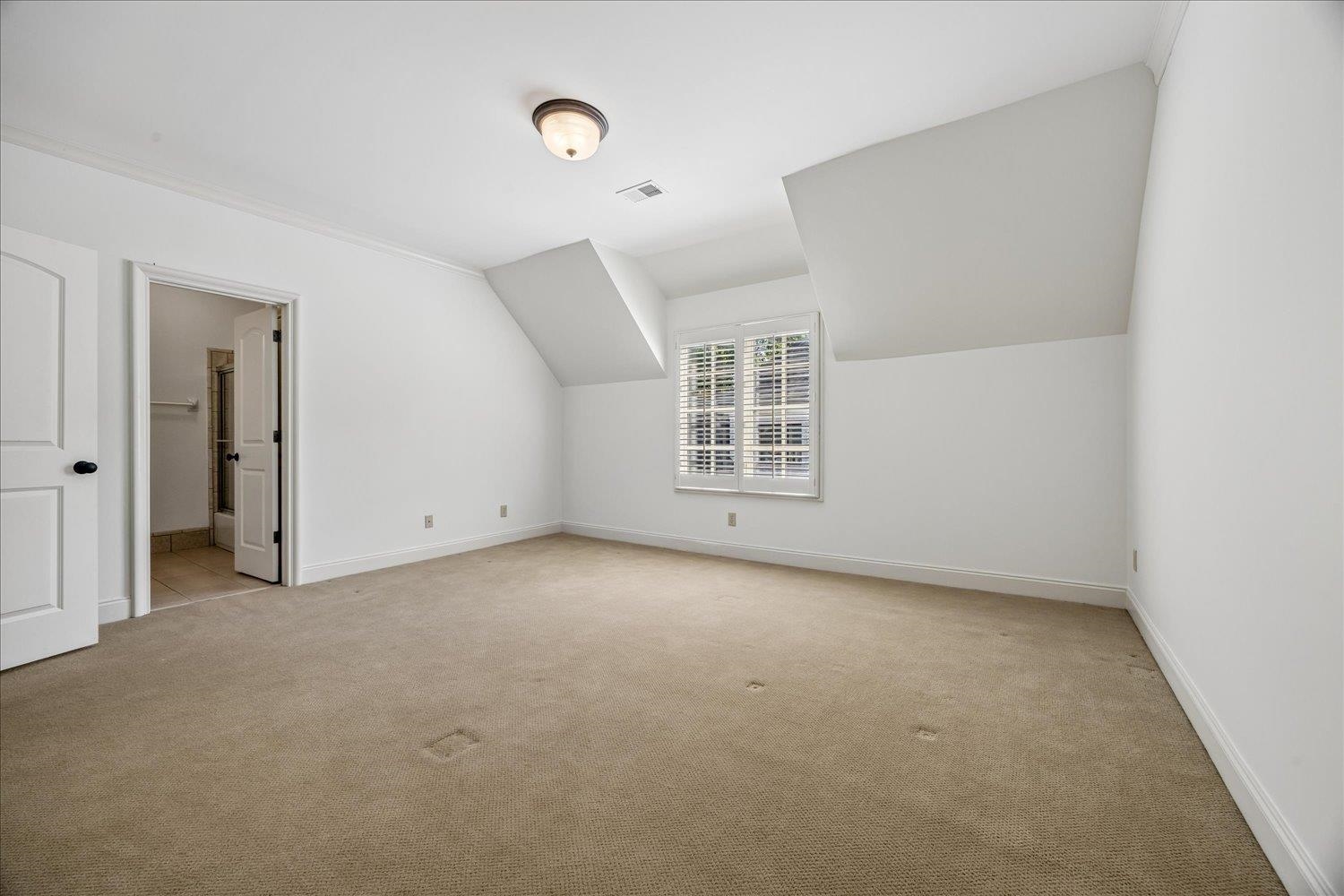 6326 Maison Privee Cv Property Photo 26