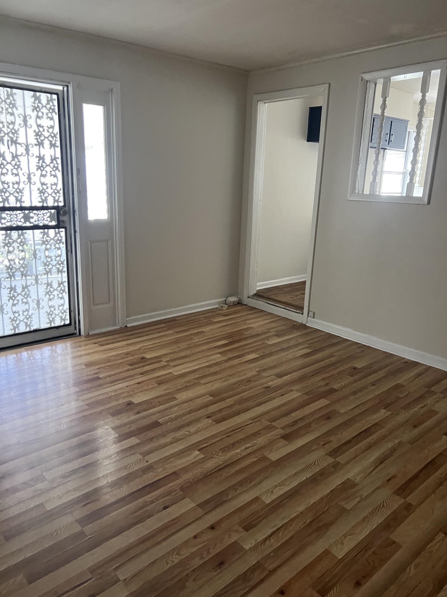 518 Harris St Property Photo 2