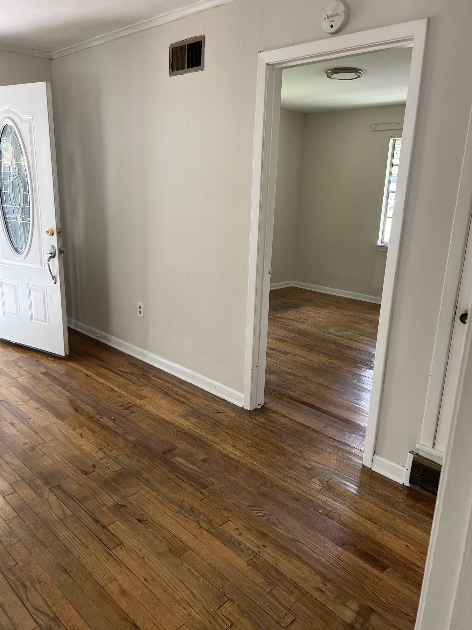 518 Harris St Property Photo 3