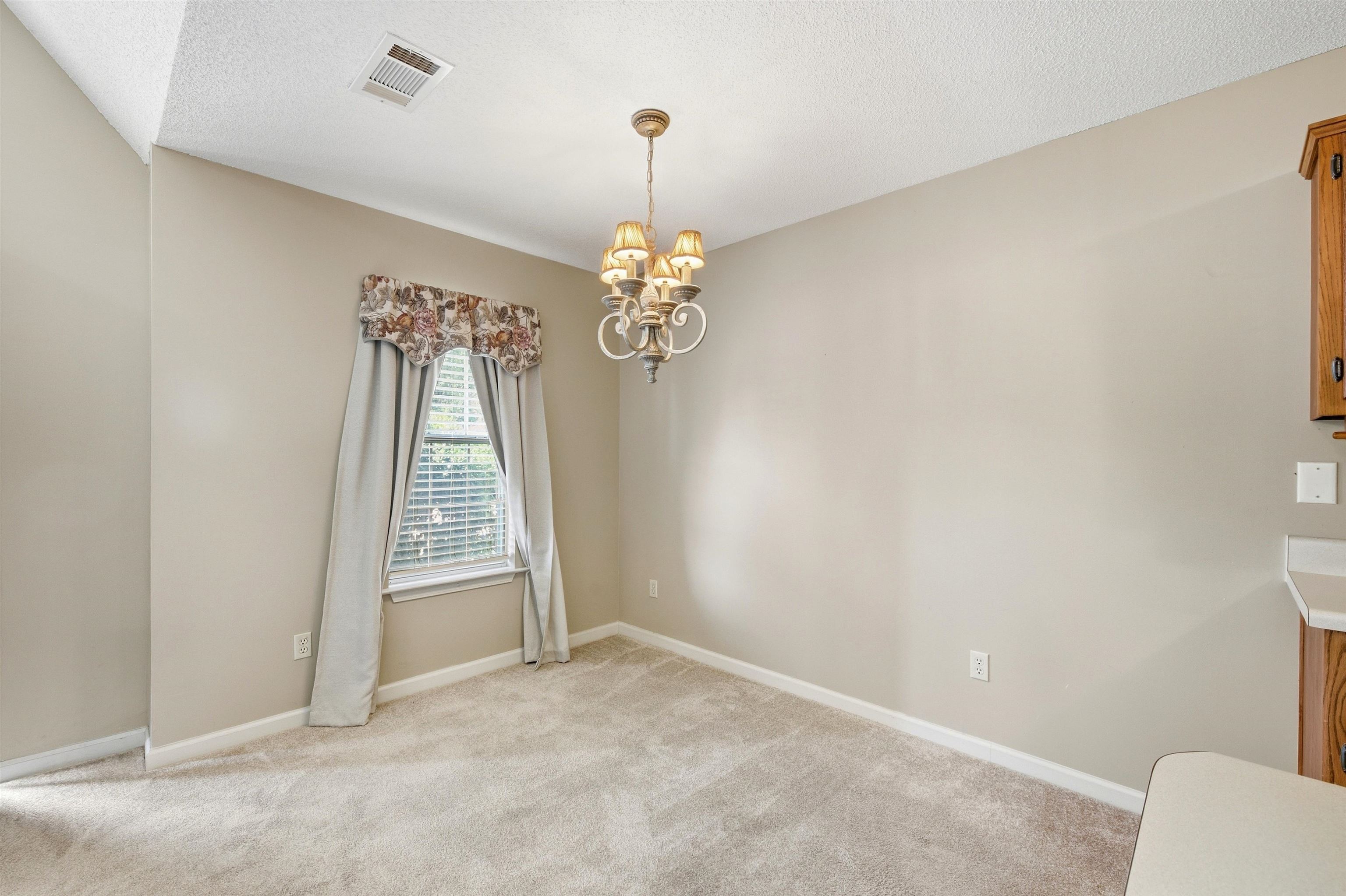 1742 Camille Way Property Photo 9