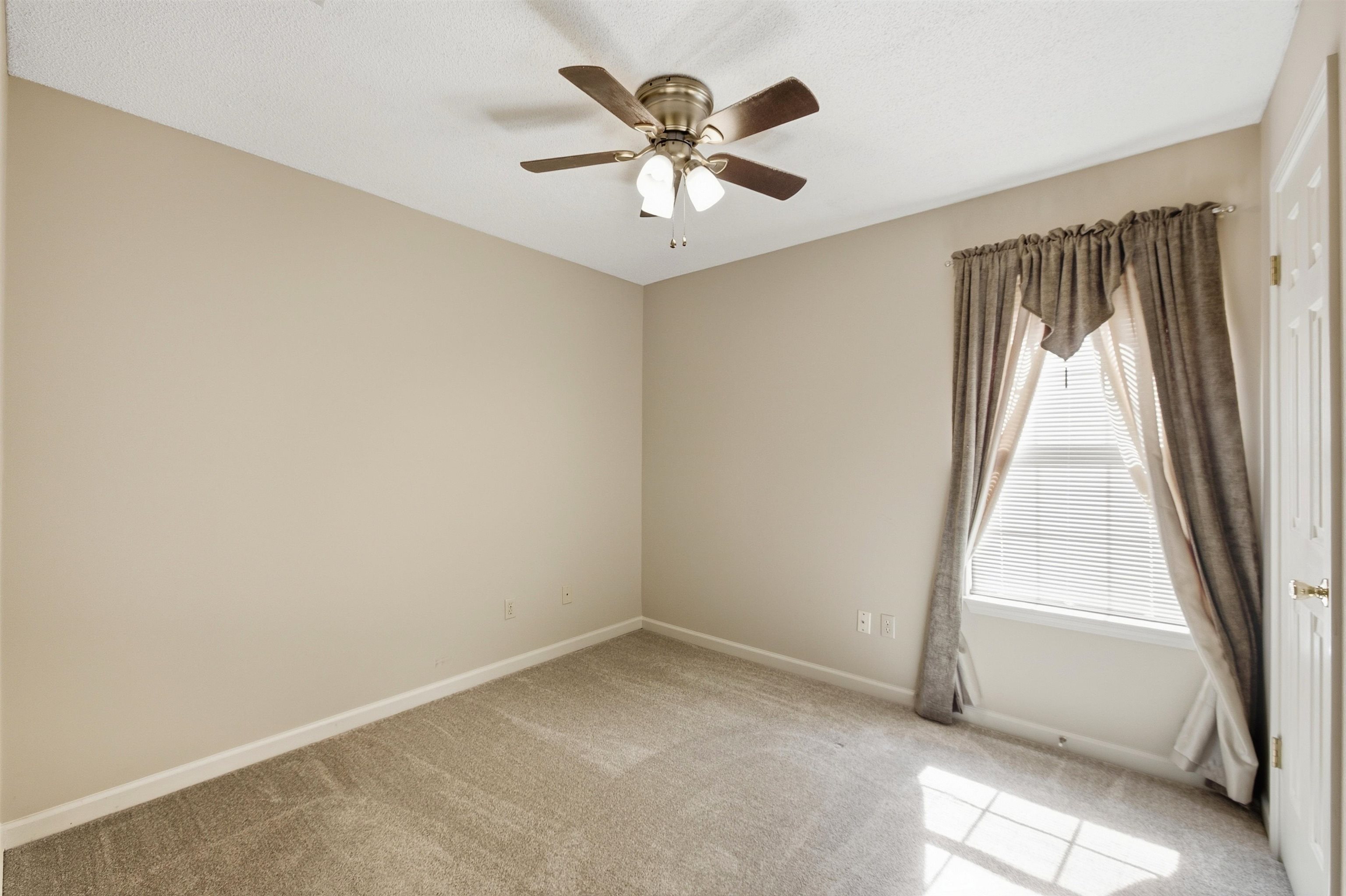 1742 Camille Way Property Photo 16