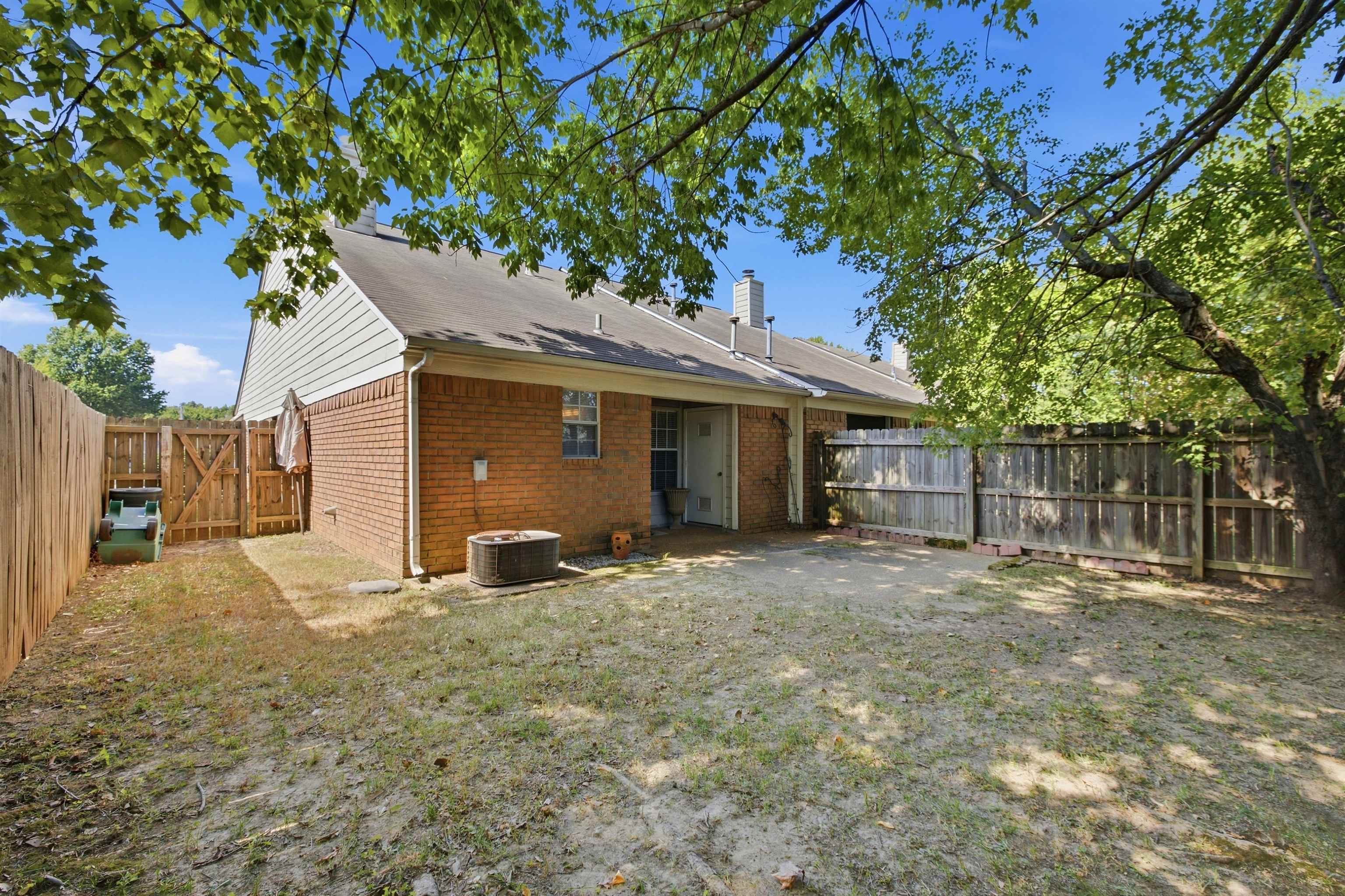 1742 Camille Way Property Photo 26