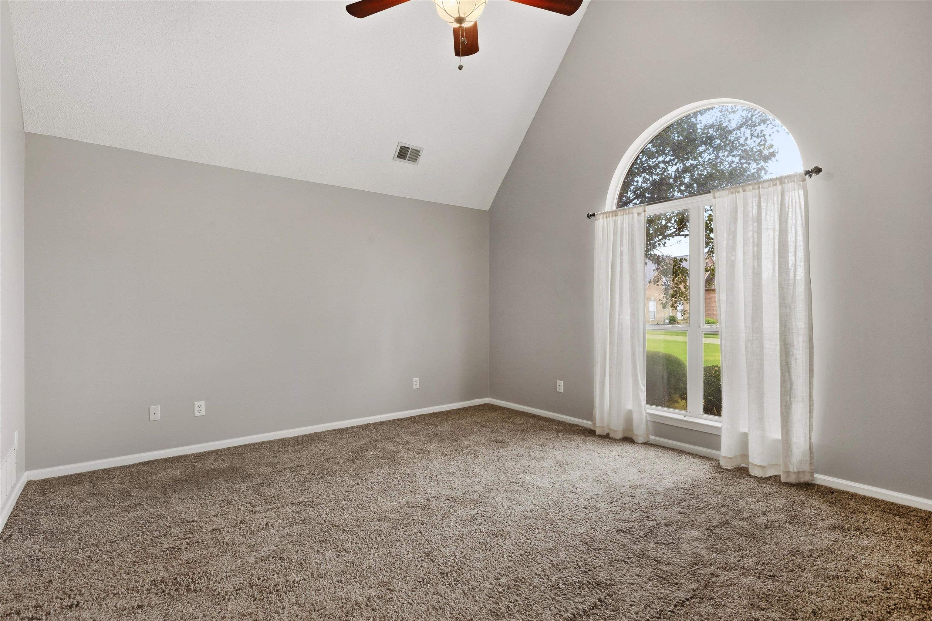 5177 Creek Cv Property Photo 19