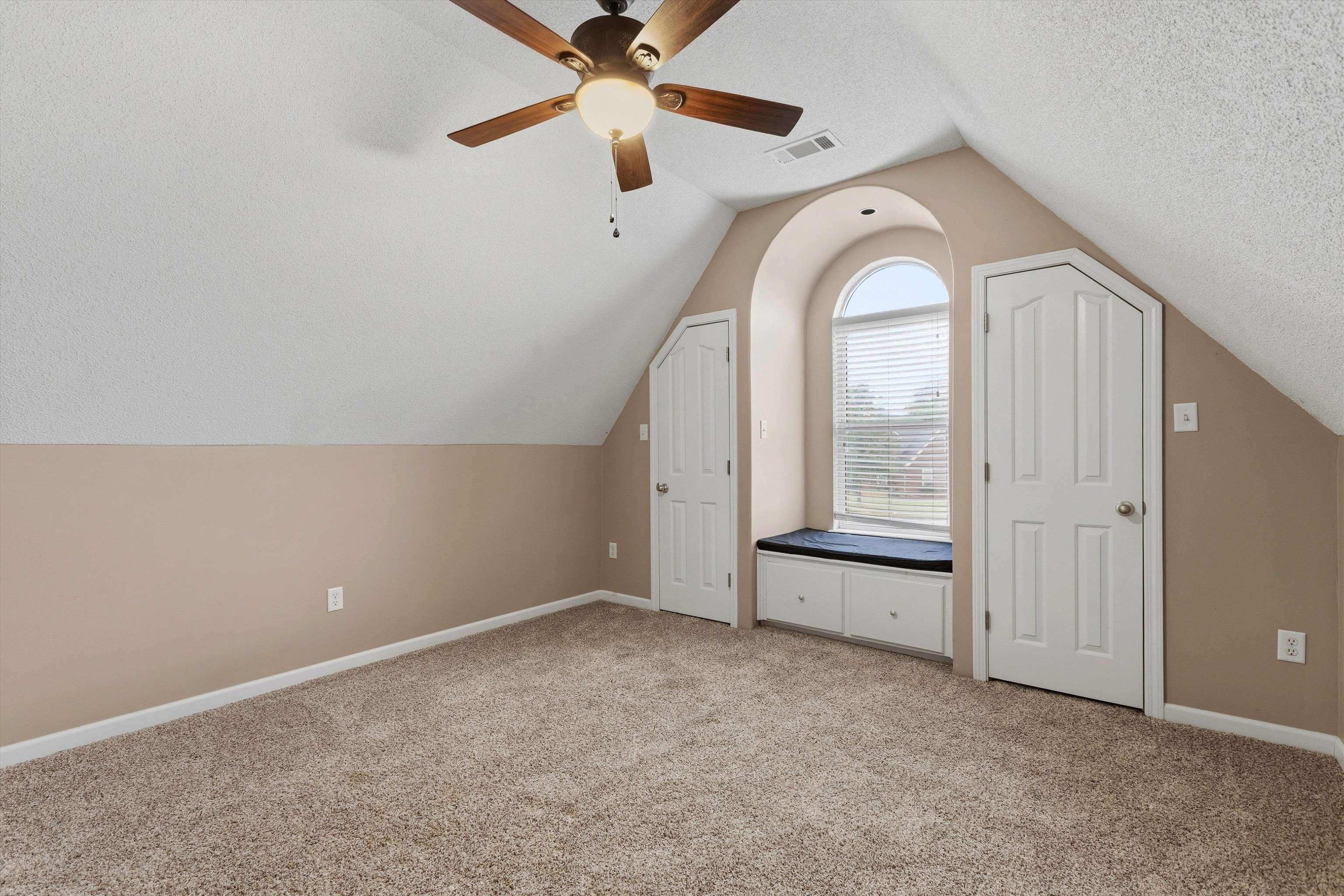 5177 Creek Cv Property Photo 27