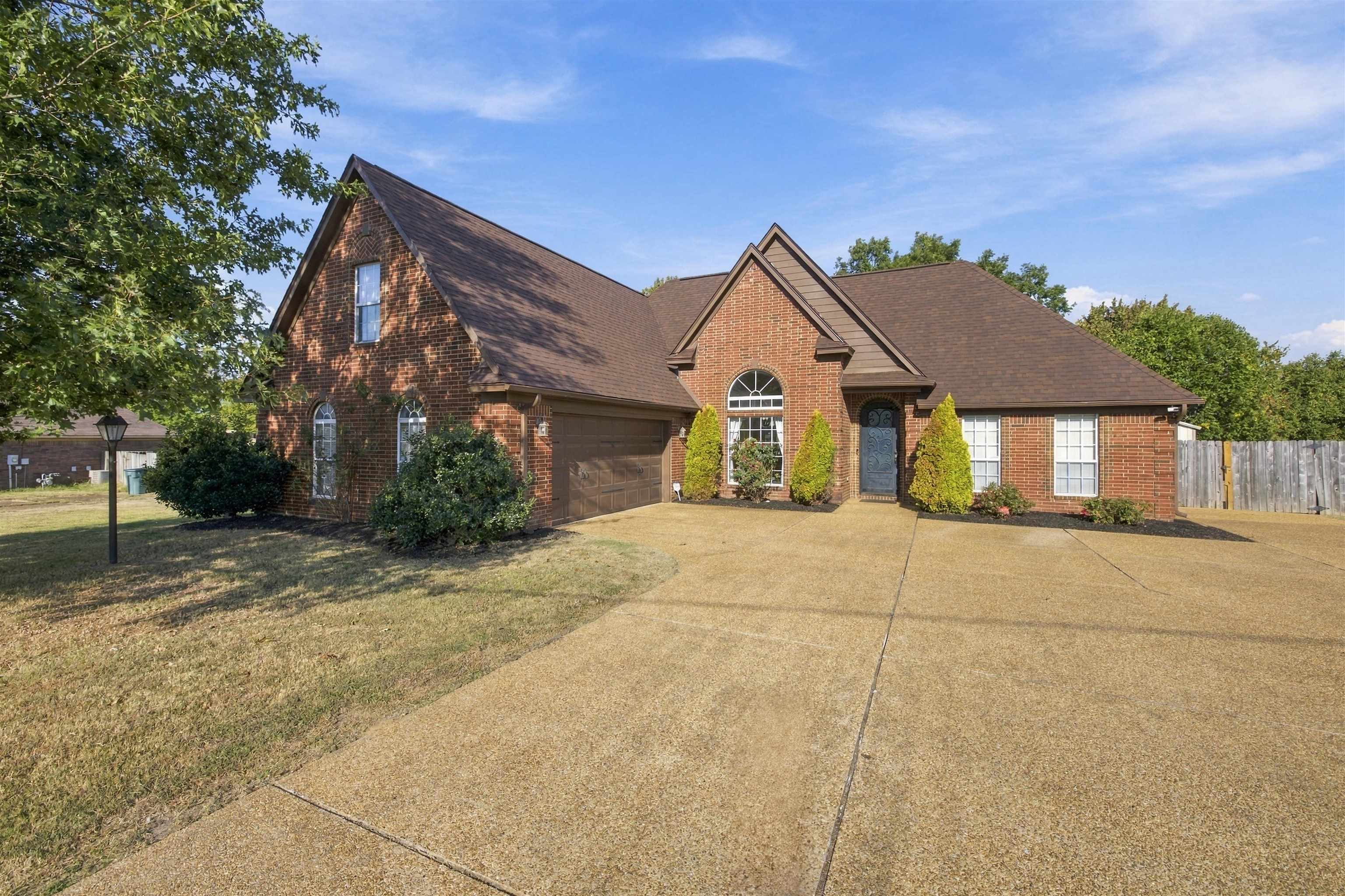 2580 Rasco Rd Property Photo 1