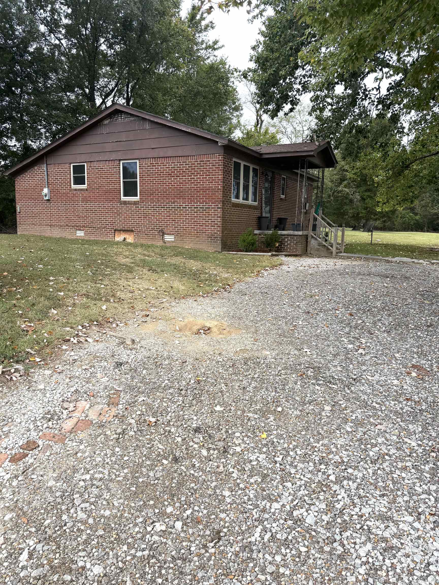 2263 Charleston Rd Property Photo 2