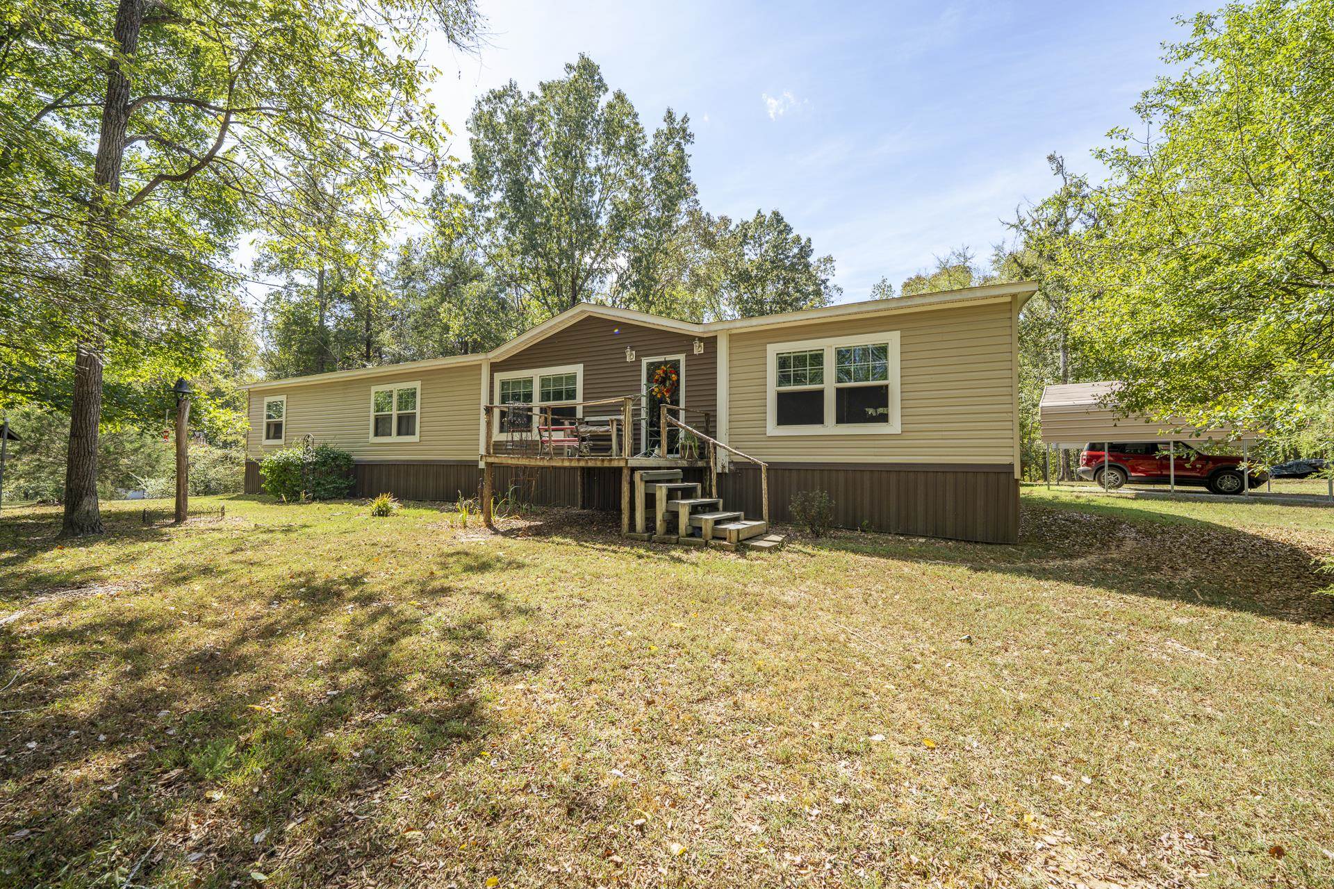 845 Winding Way Property Photo 1