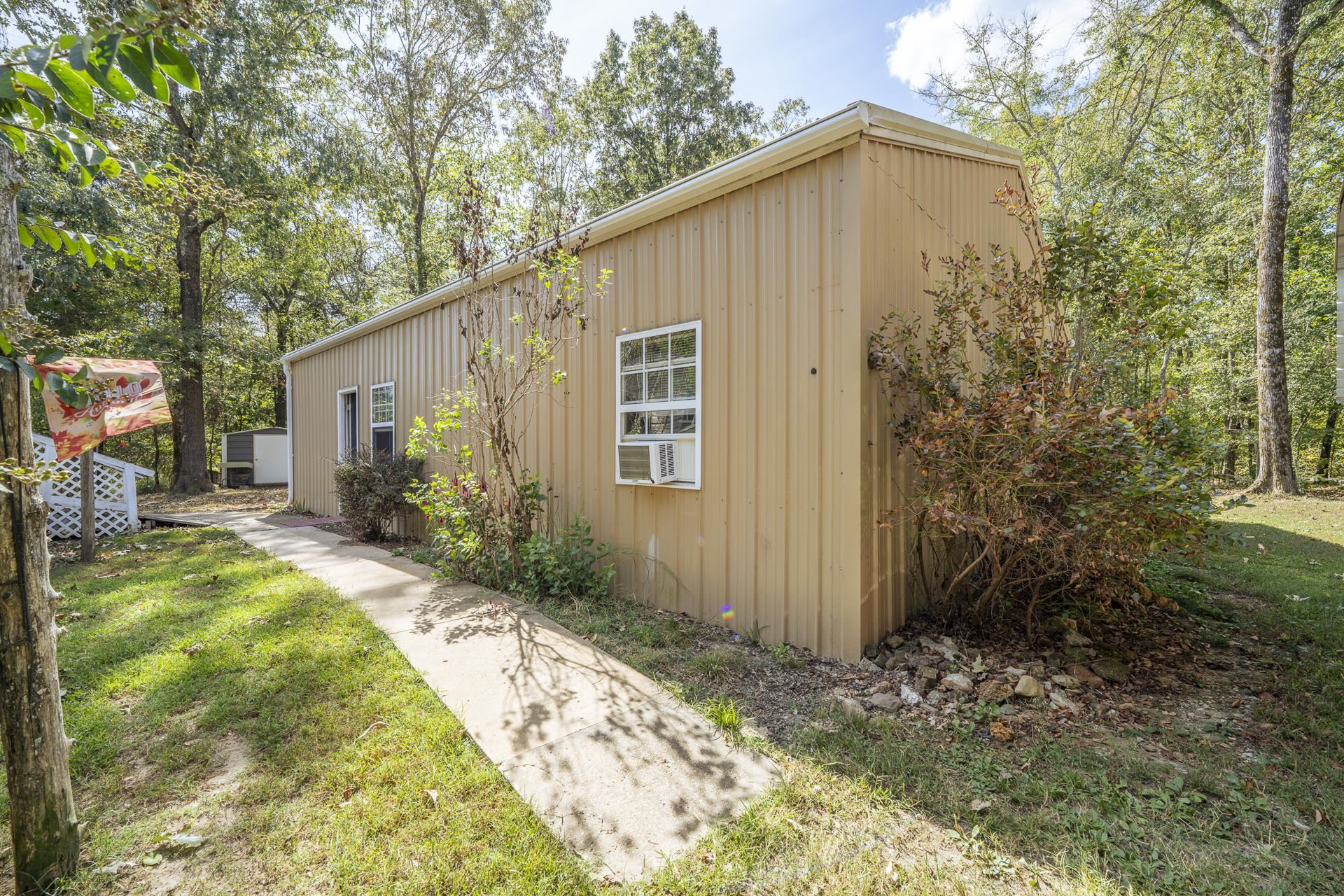 845 Winding Way Property Photo 23