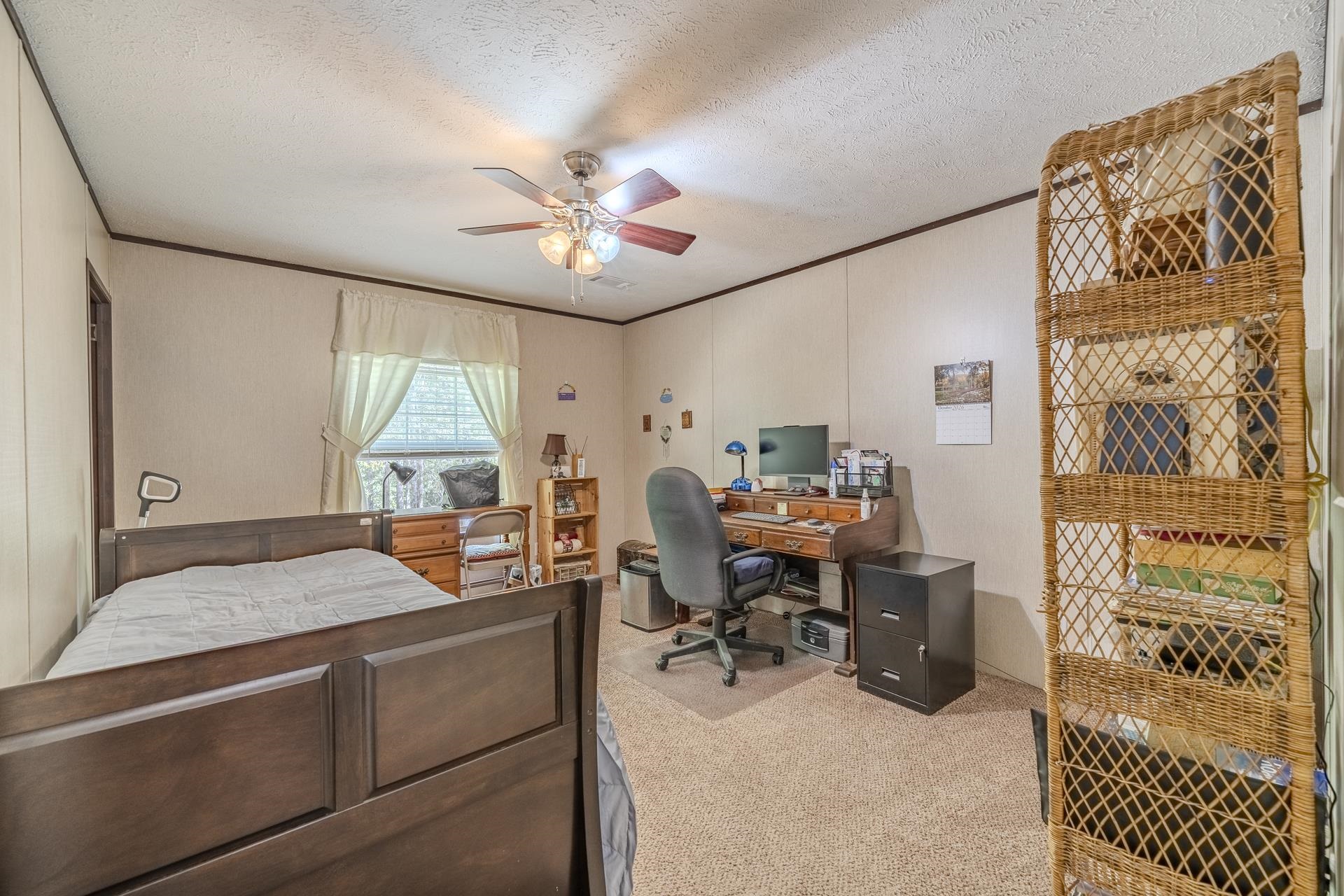845 Winding Way Property Photo 32