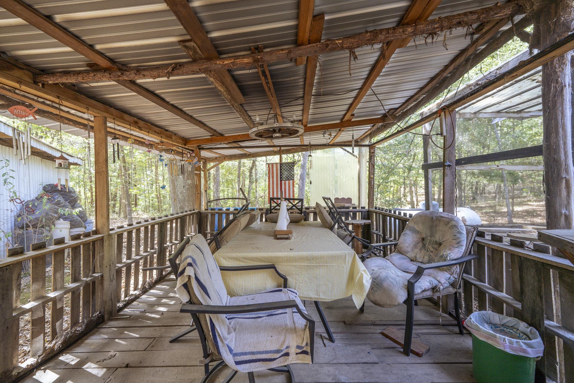 845 Winding Way Property Photo 37