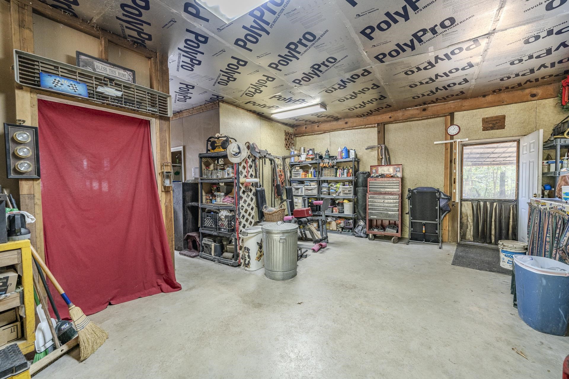 845 Winding Way Property Photo 39