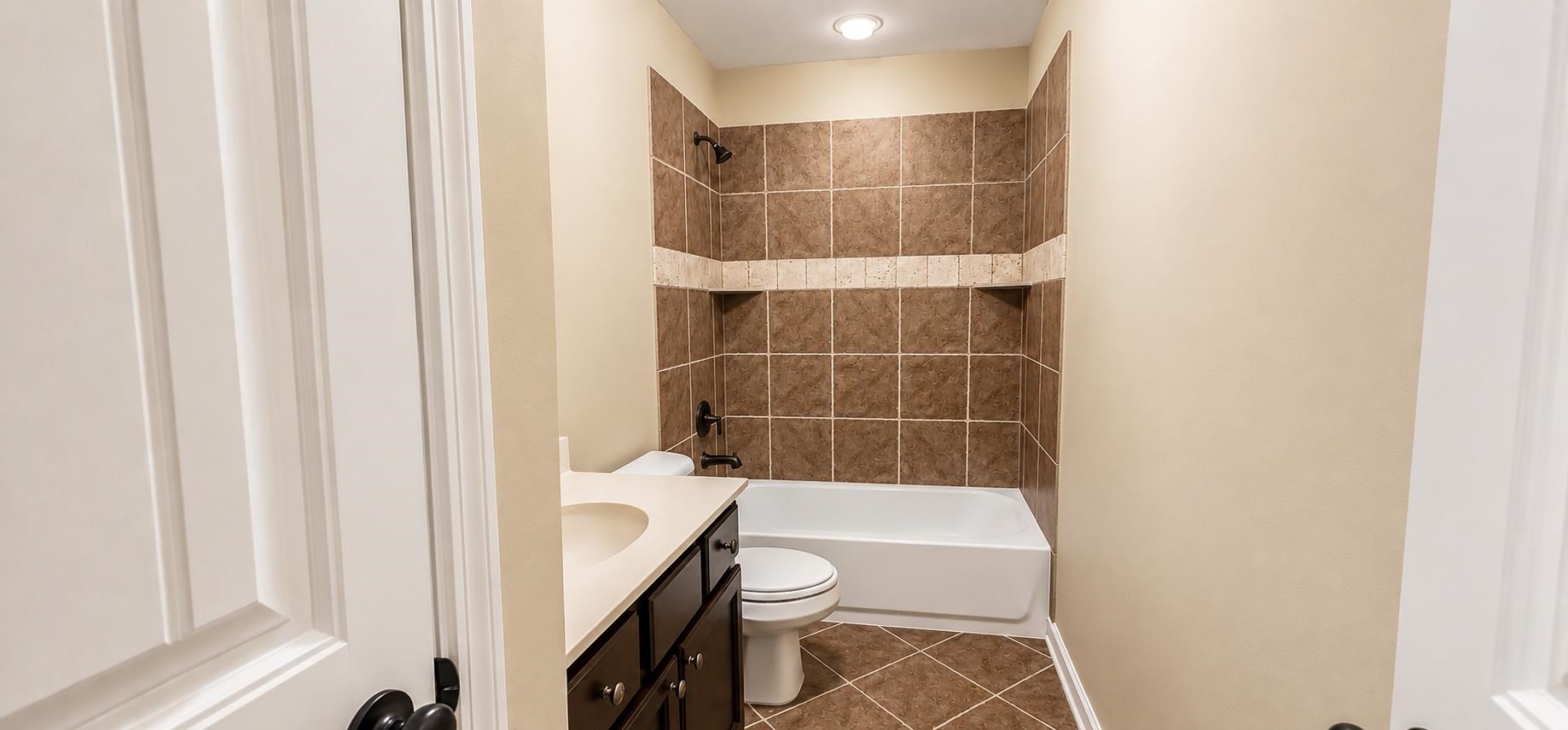 345 Riverdale Dr Property Photo 30