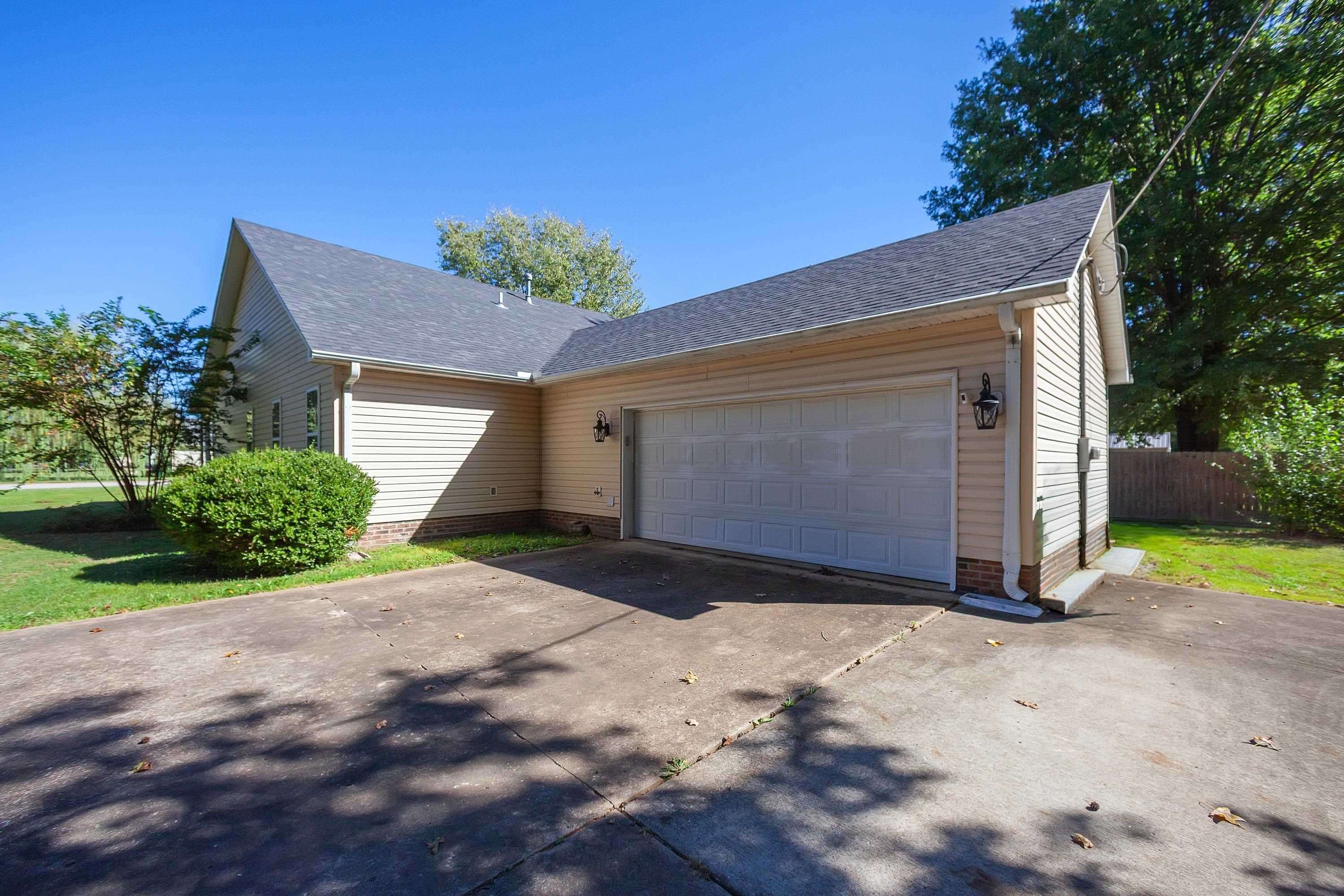 4113 King Dr Property Photo 26