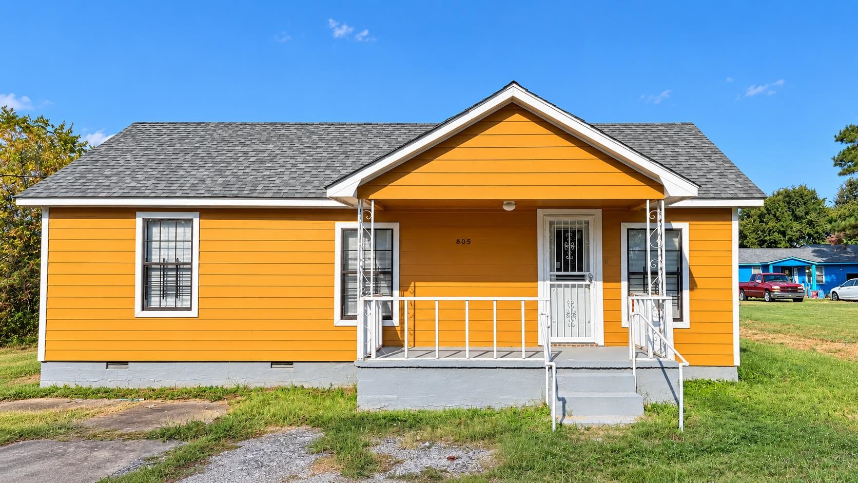 805 Poindexter Rd Property Photo 1
