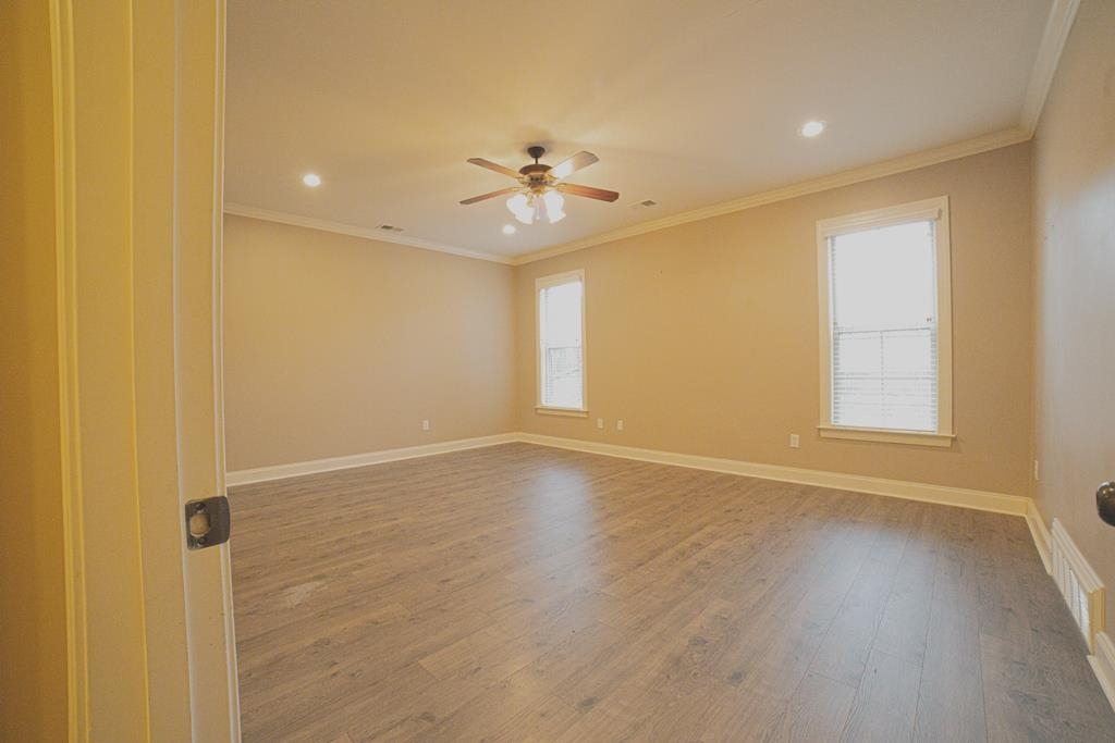 1296 Raindrop Dr Property Photo 12