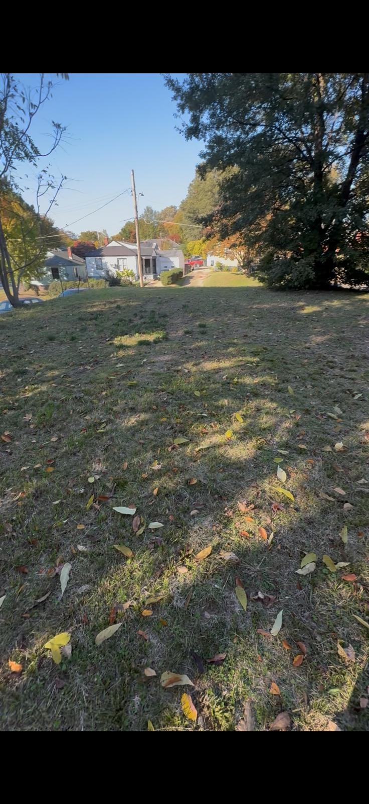 749 Chestnut Ave Property Photo 2