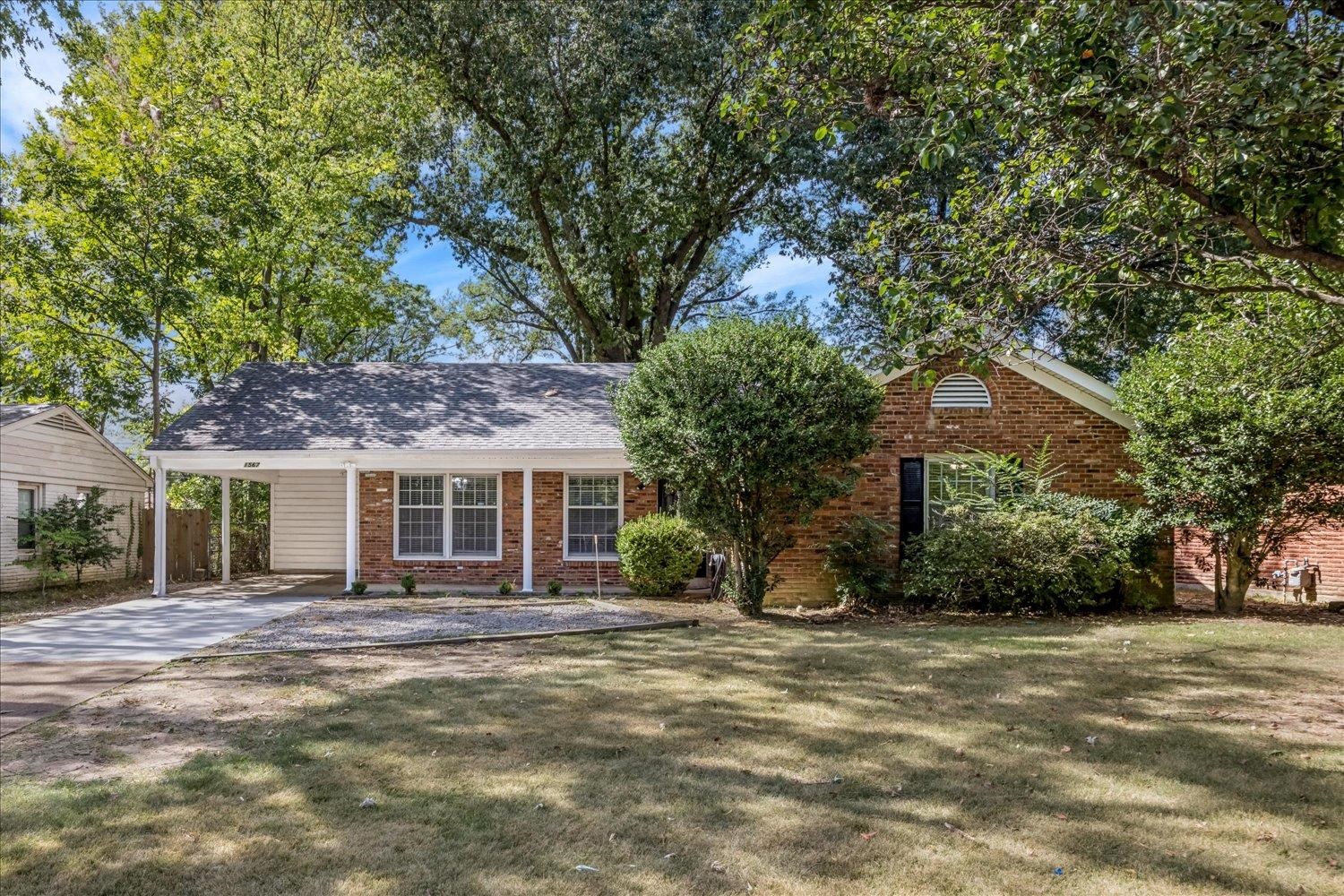 1567 Whitewater Rd Property Photo 1