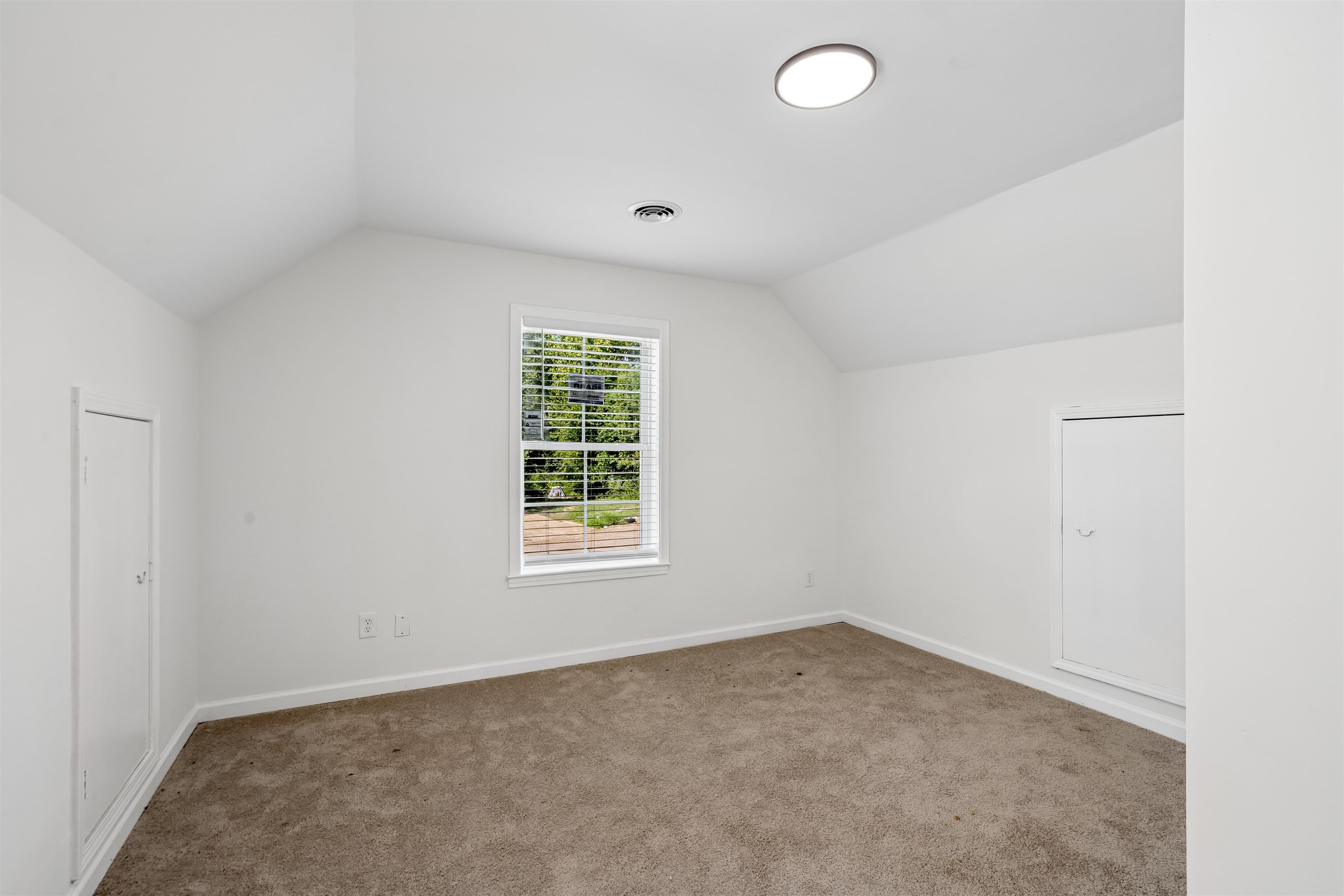 5304 Bitter Creek Dr Property Photo 16