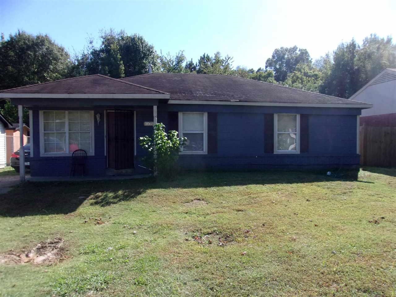 1063 Canary Ln Property Photo 1