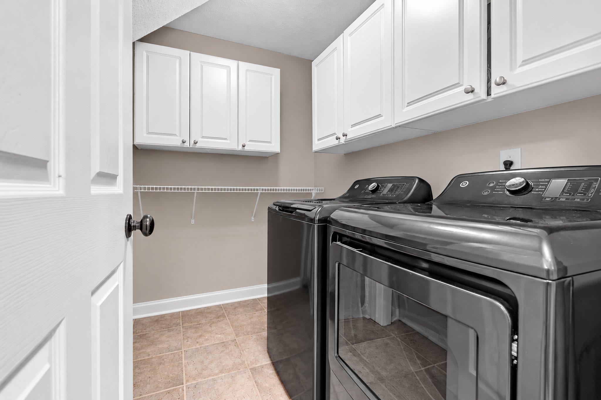 447 Shelley Renee Ln Property Photo 17
