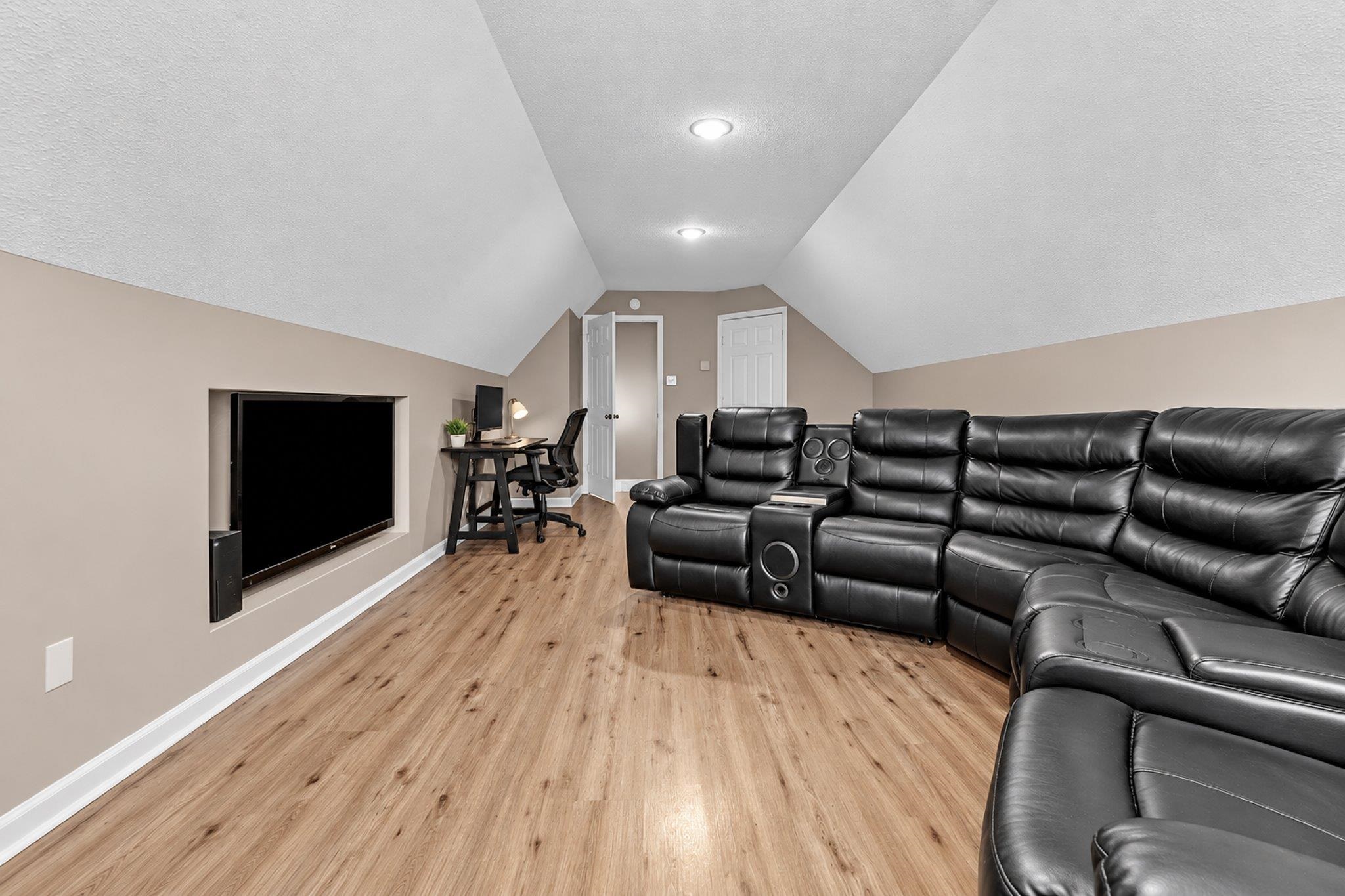 447 Shelley Renee Ln Property Photo 20