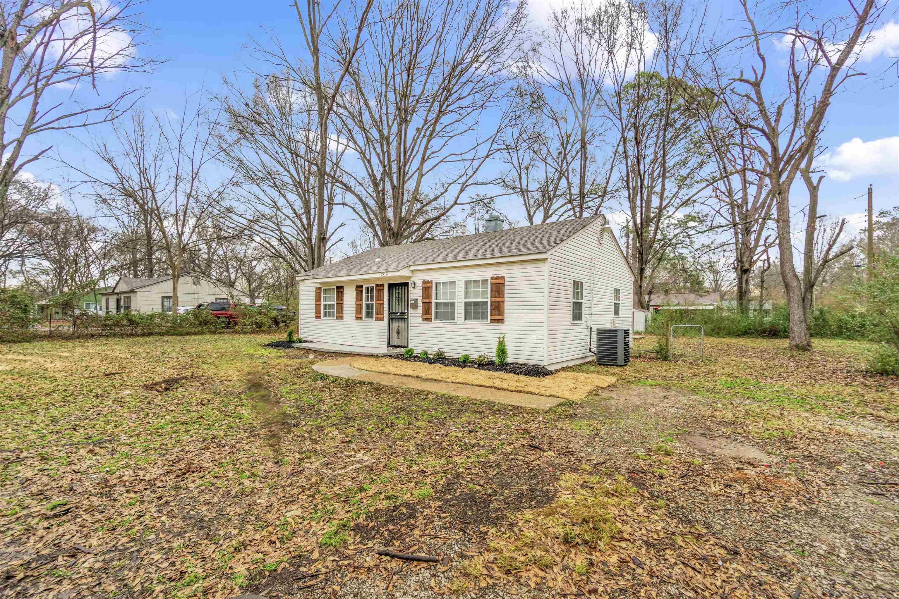 7818 Nimitz Rd Property Photo 12