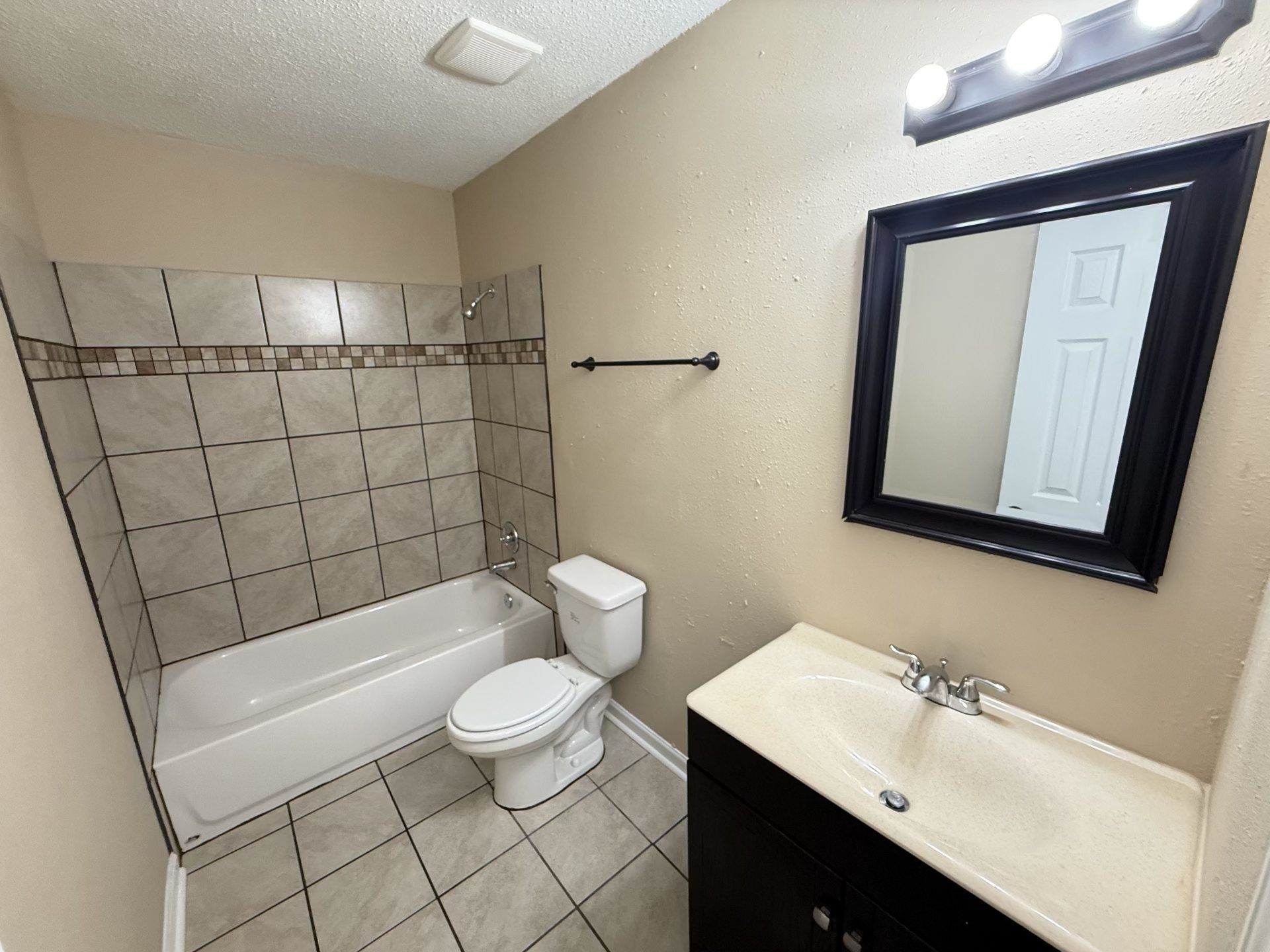 5588 Maple Tree Dr Property Photo 4