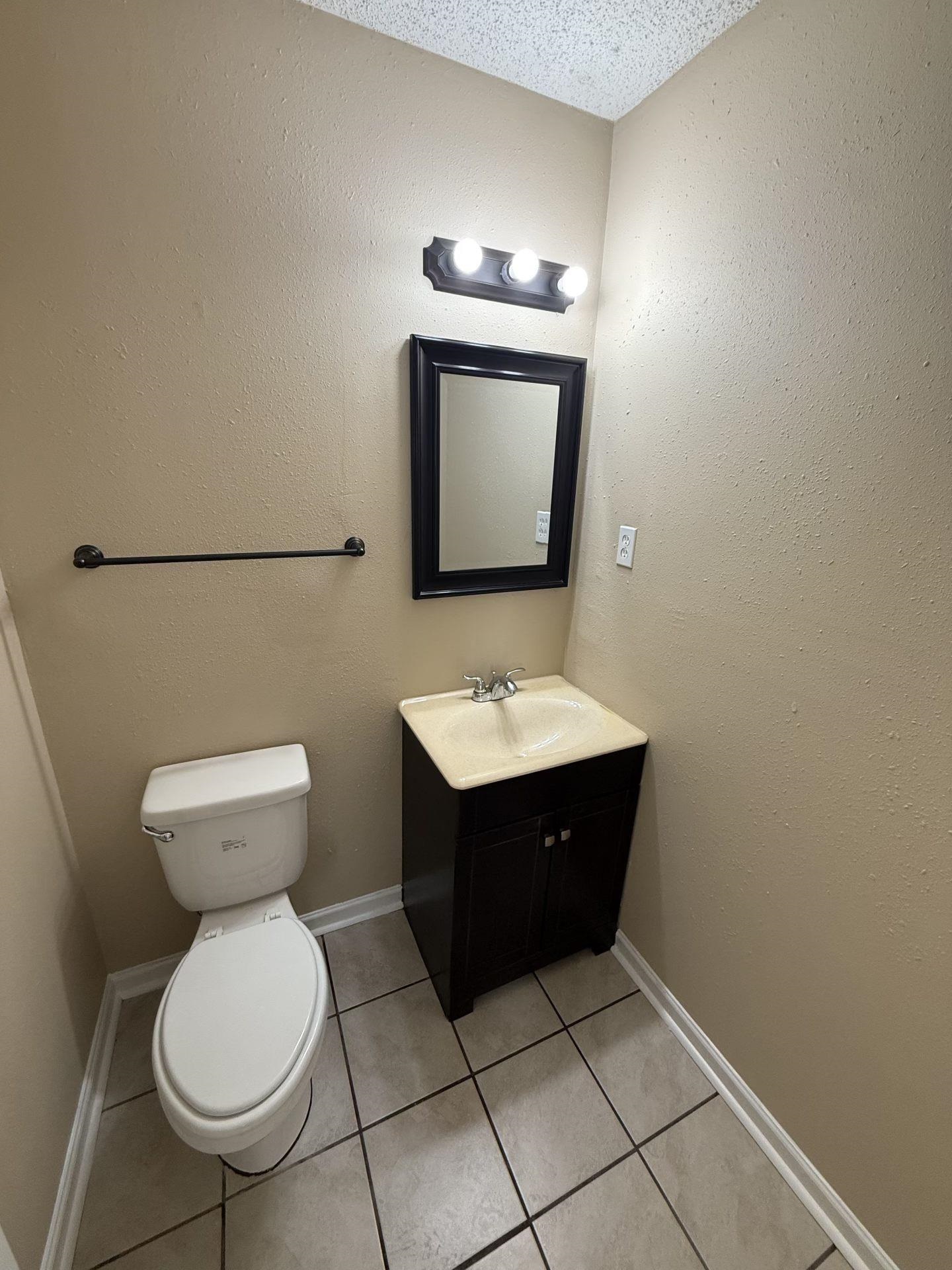 5588 Maple Tree Dr Property Photo 8