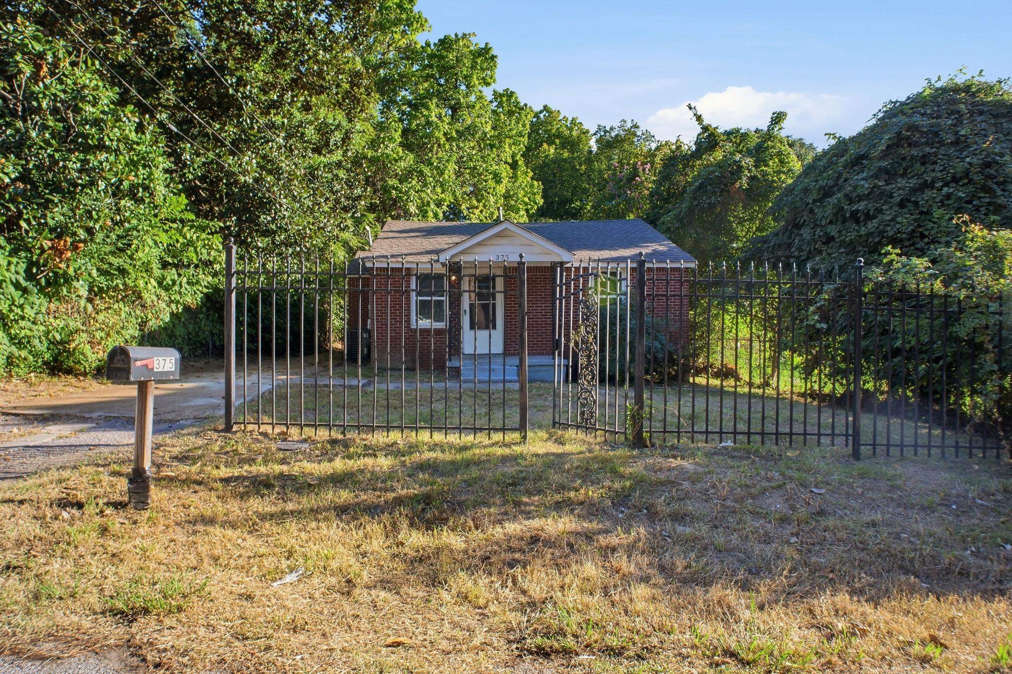 375 George Rd Property Photo 1