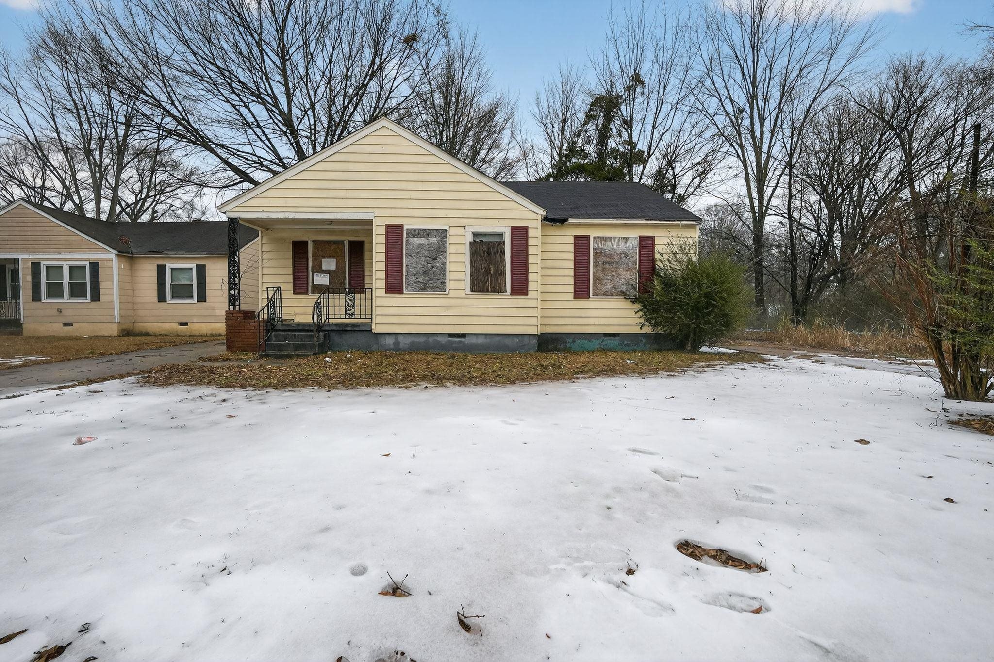 3460 KIRBY AVE