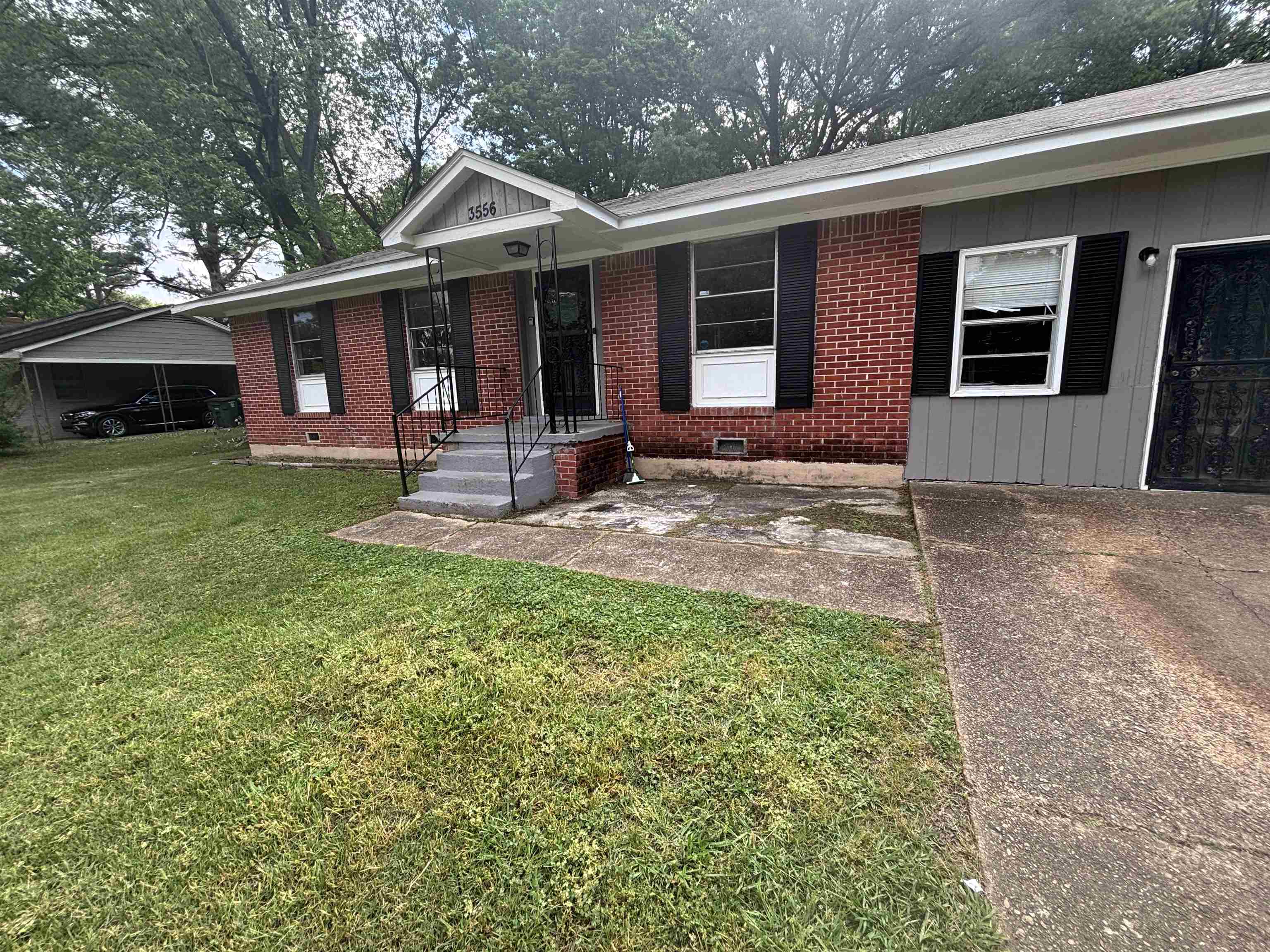 3556 Brookmeade St Property Photo 1