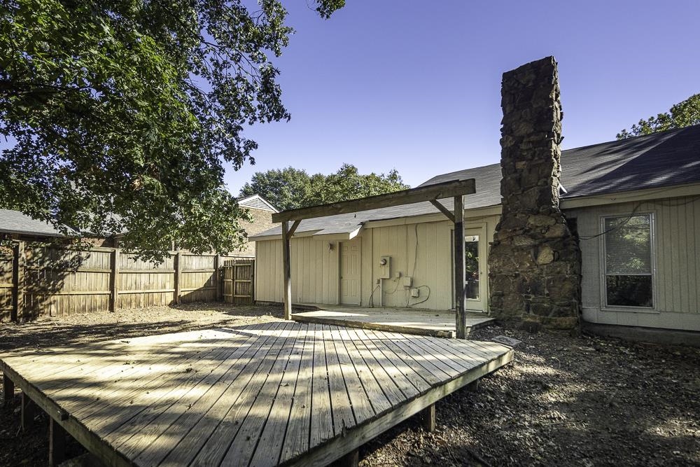 5629 Ridgetop Dr Property Photo 6