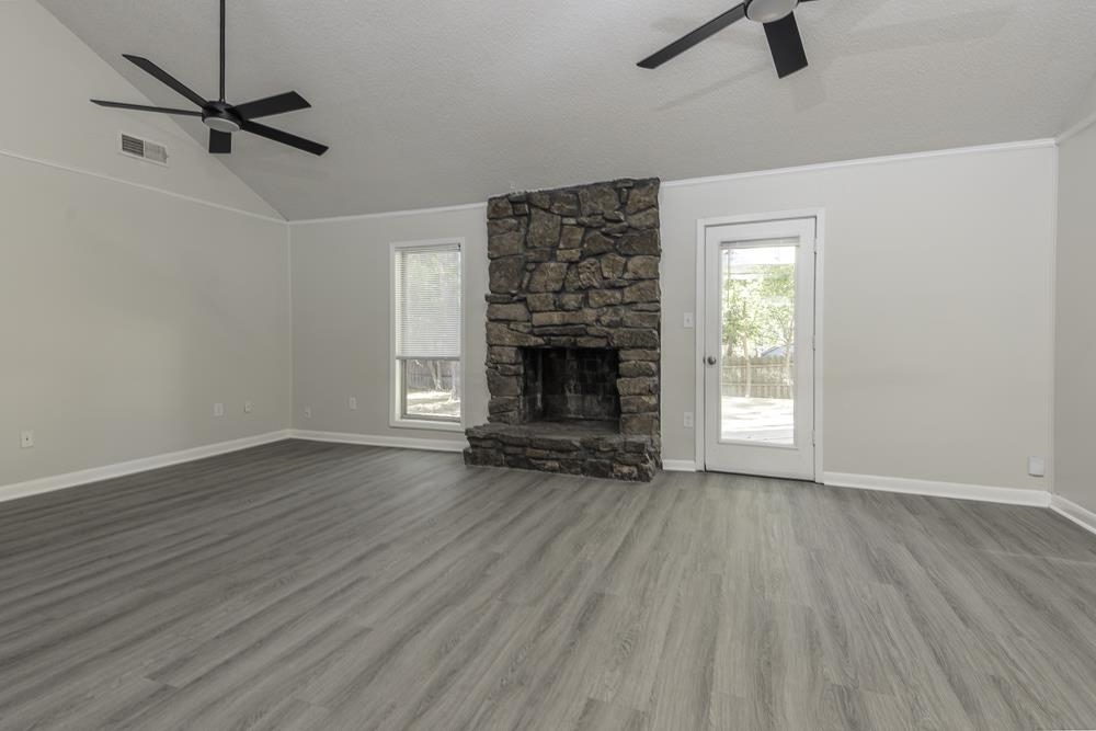 5629 Ridgetop Dr Property Photo 6