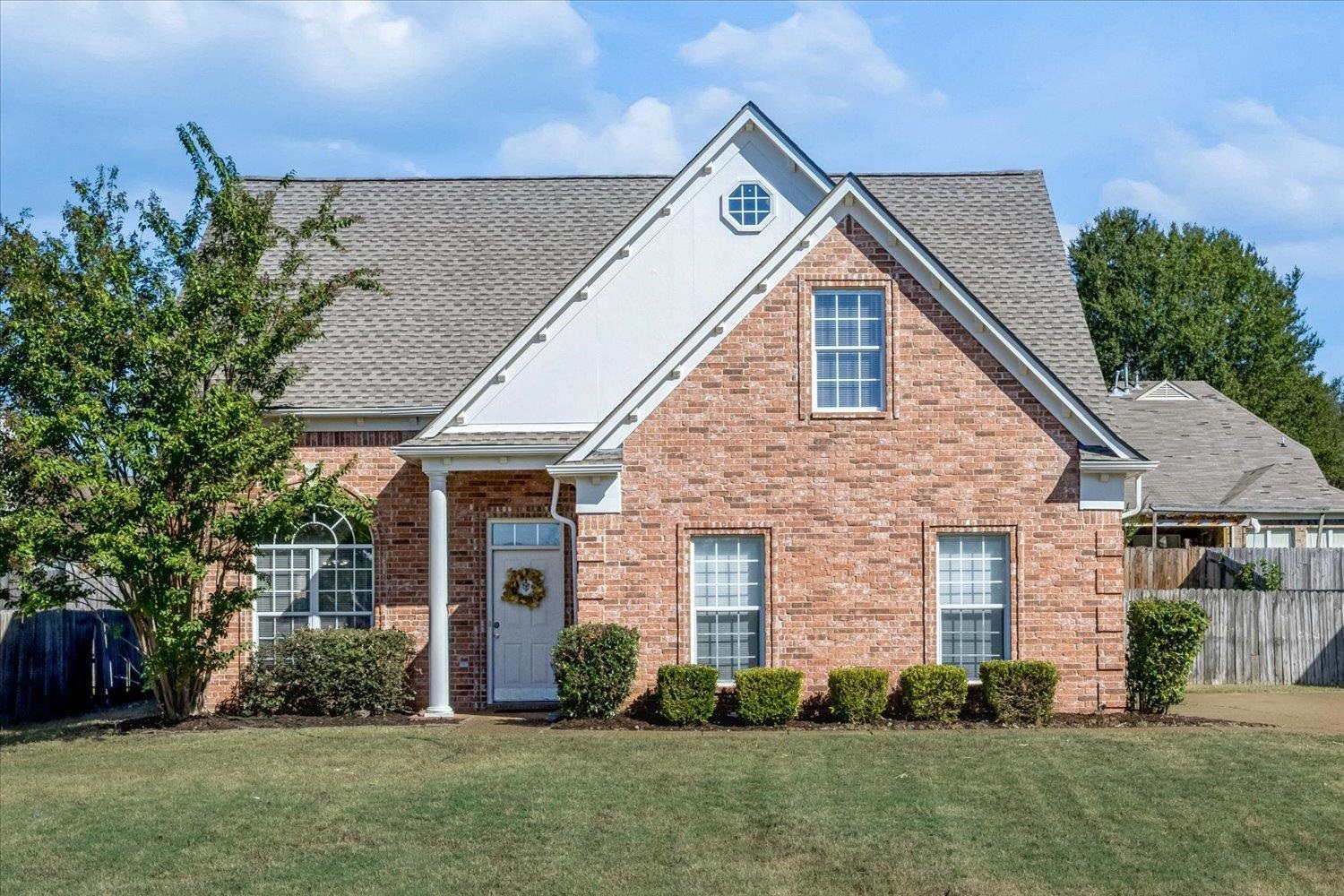 10204 Sutton Ridge Ln Property Photo 1