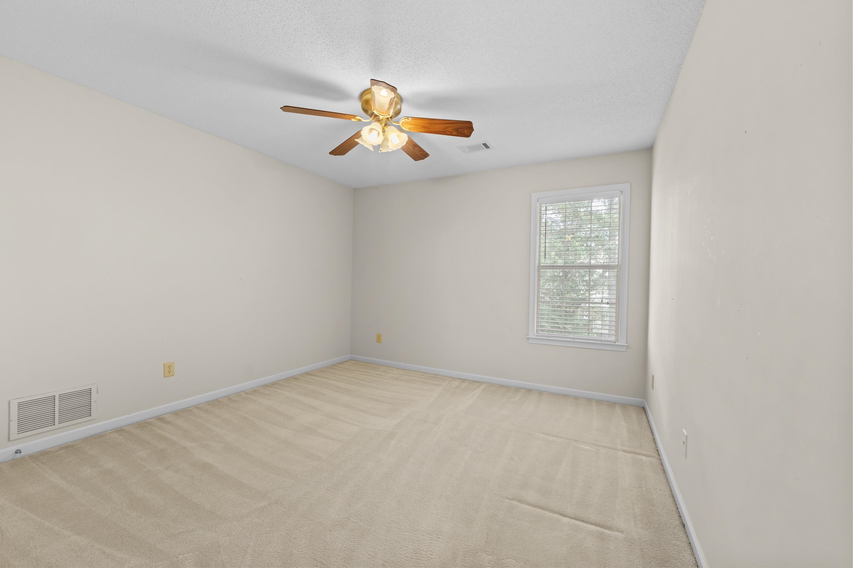 3814 Peachtree Cv Property Photo 28