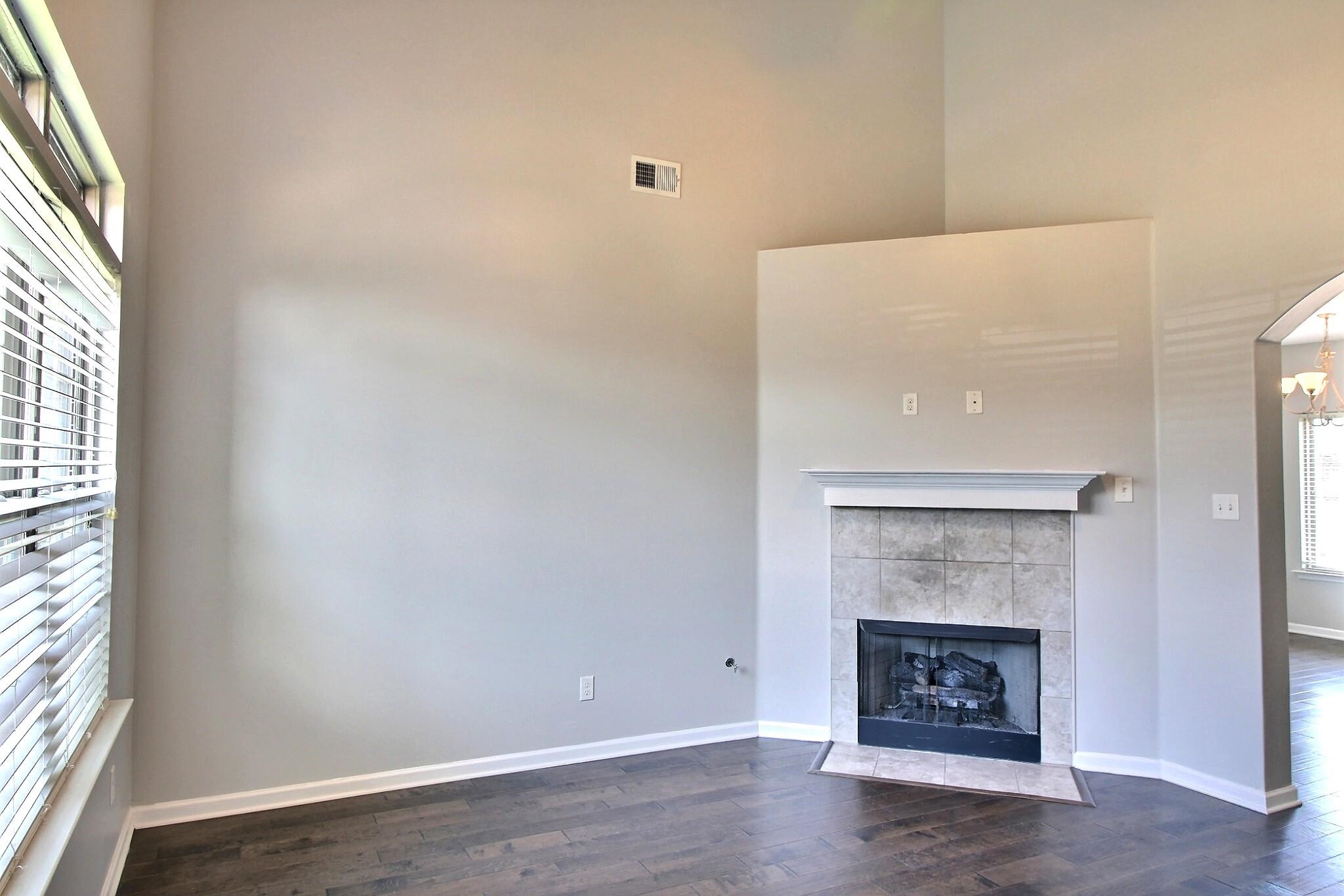 4264 Blake Cir Property Photo 3