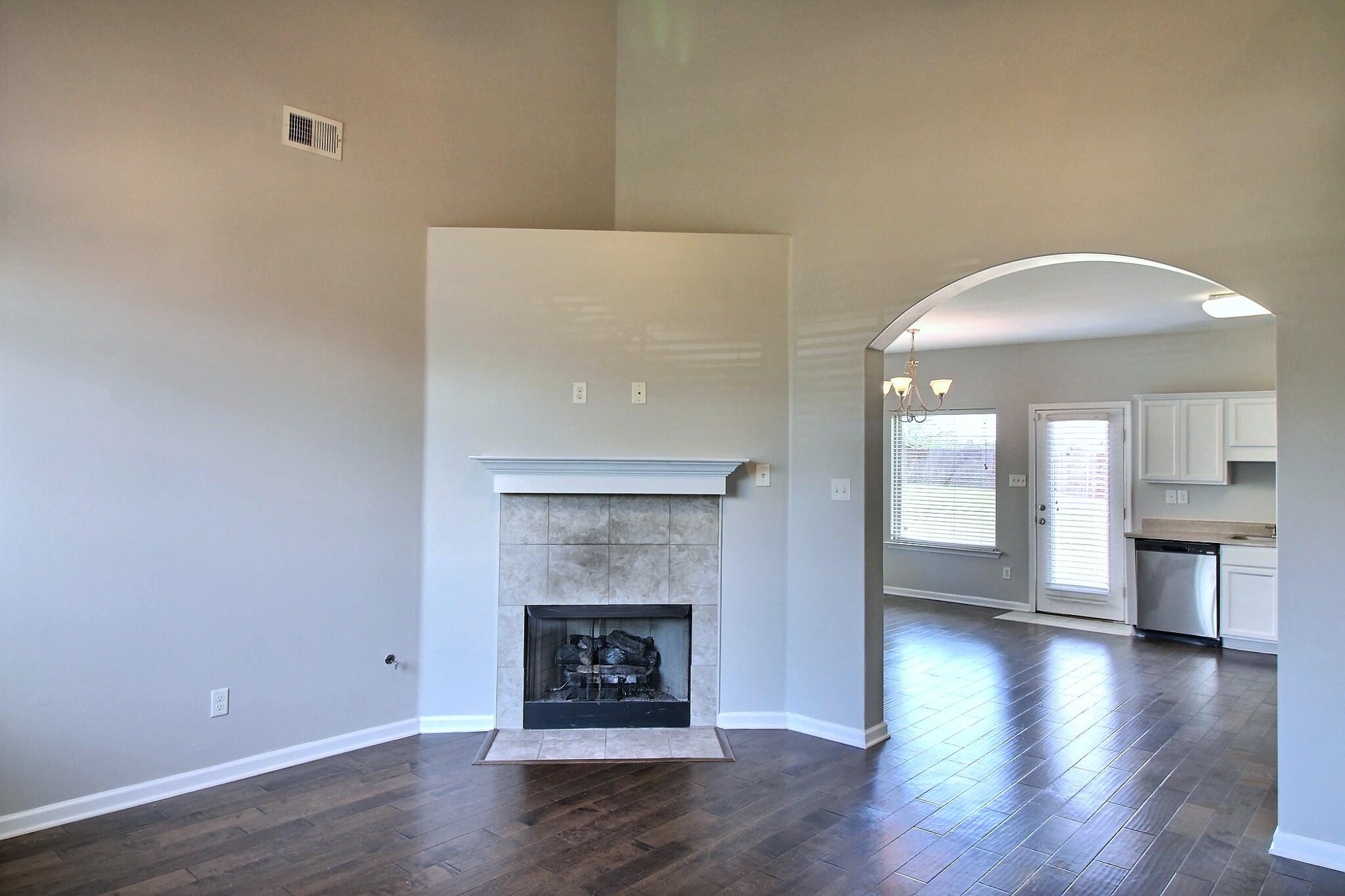 4264 Blake Cir Property Photo 4