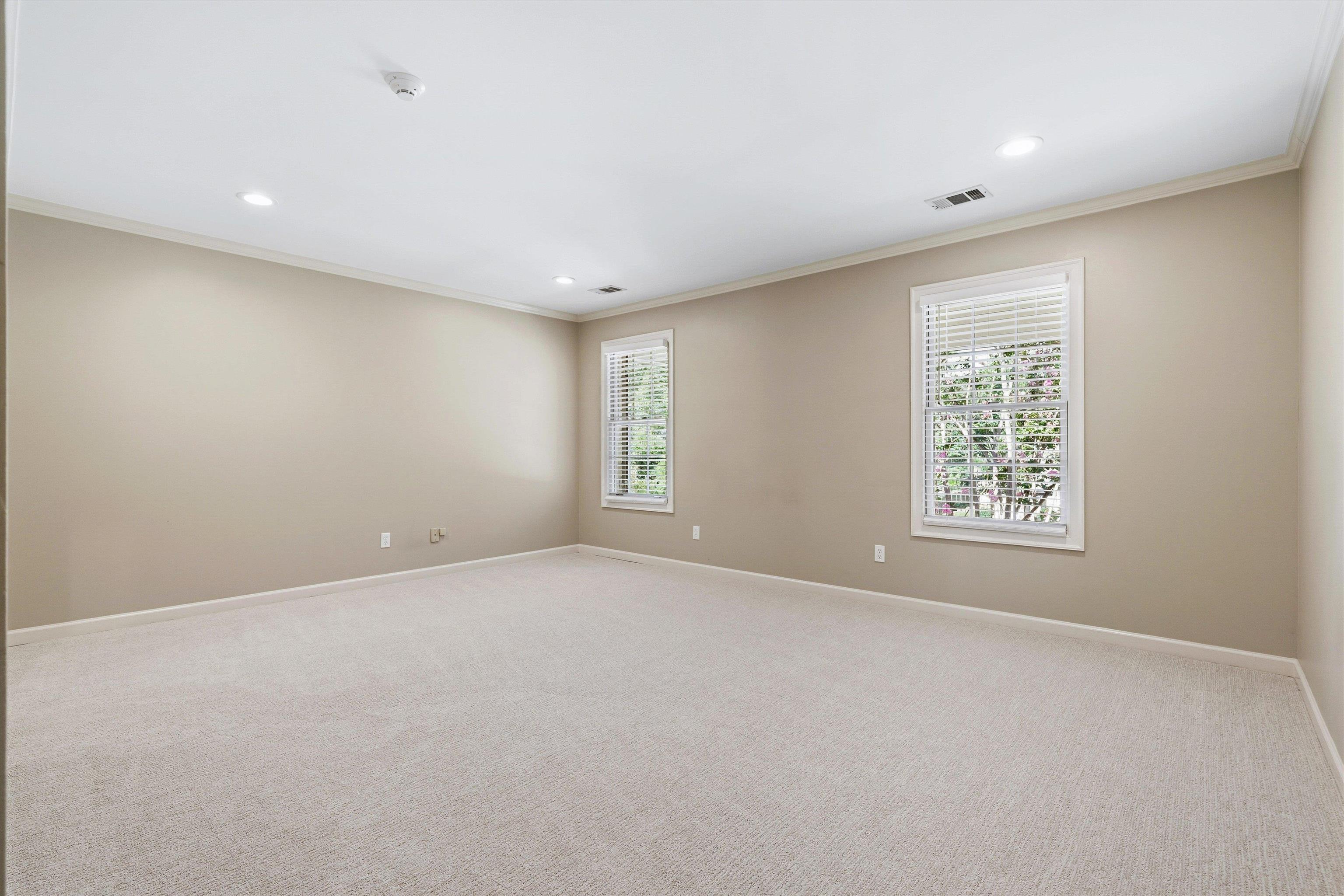 5349 N Clover Dr Property Photo 31