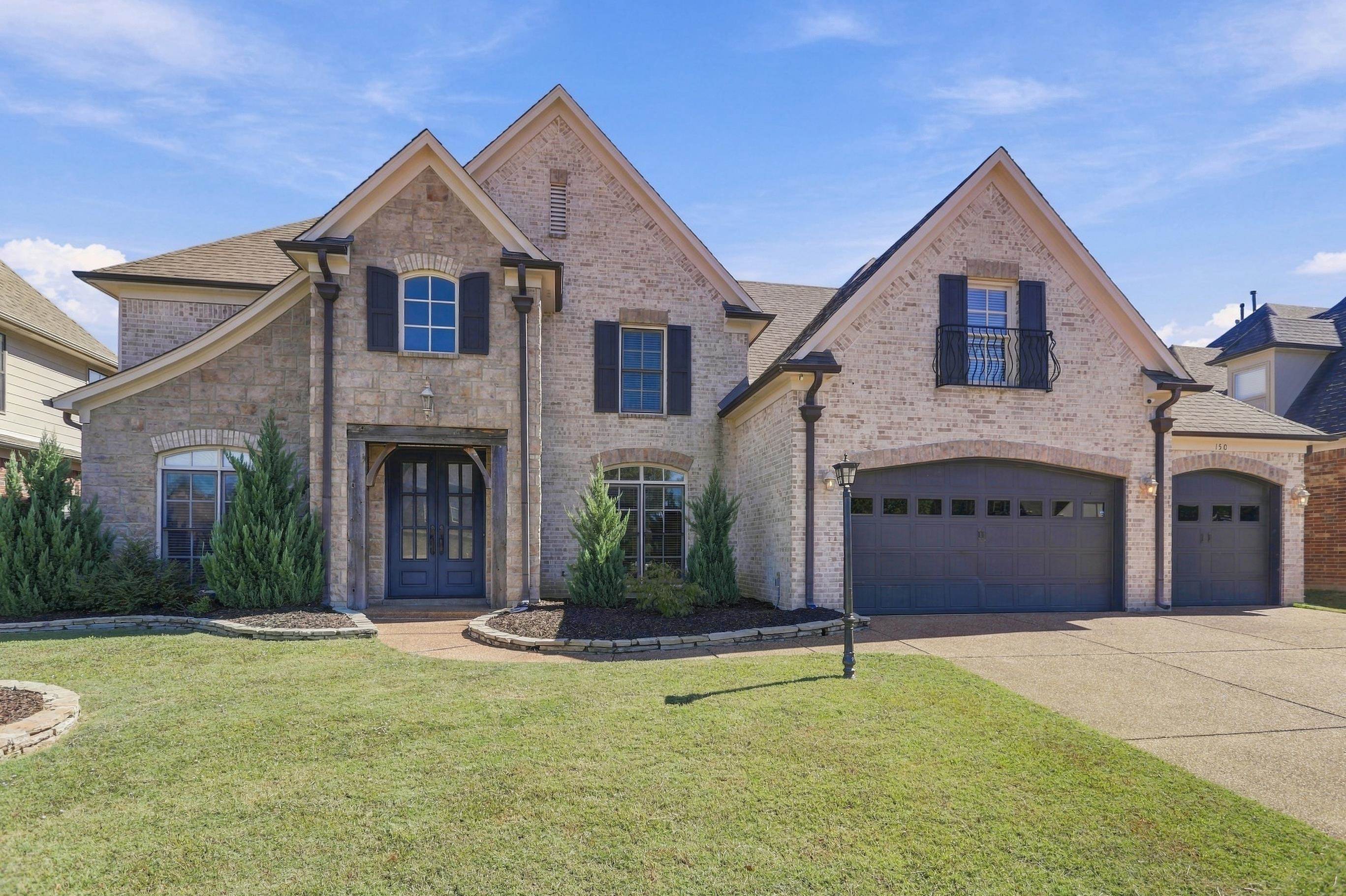 150 Whispering Ridge Dr Property Photo 1