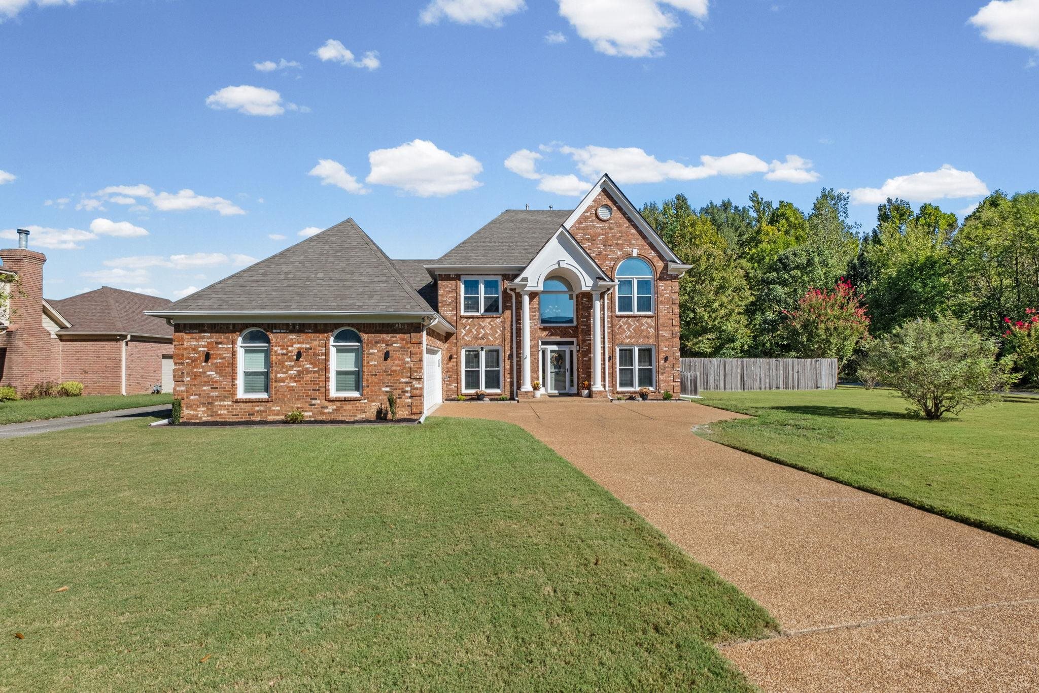 8970 DOVELAND DR