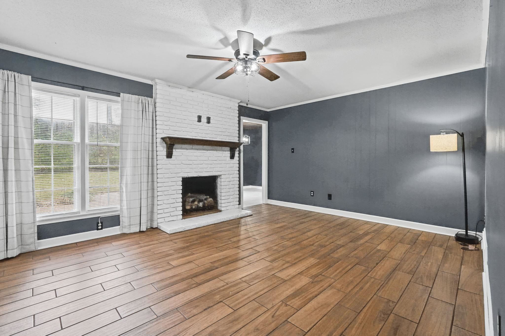 2531 Mimosa Tree Dr Property Photo 6